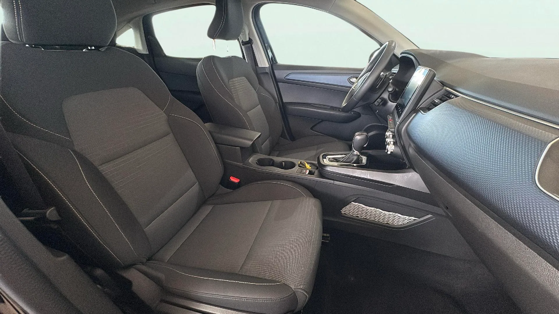 Renault Arkana Evolution TCe EDC mild hybr - foto 22