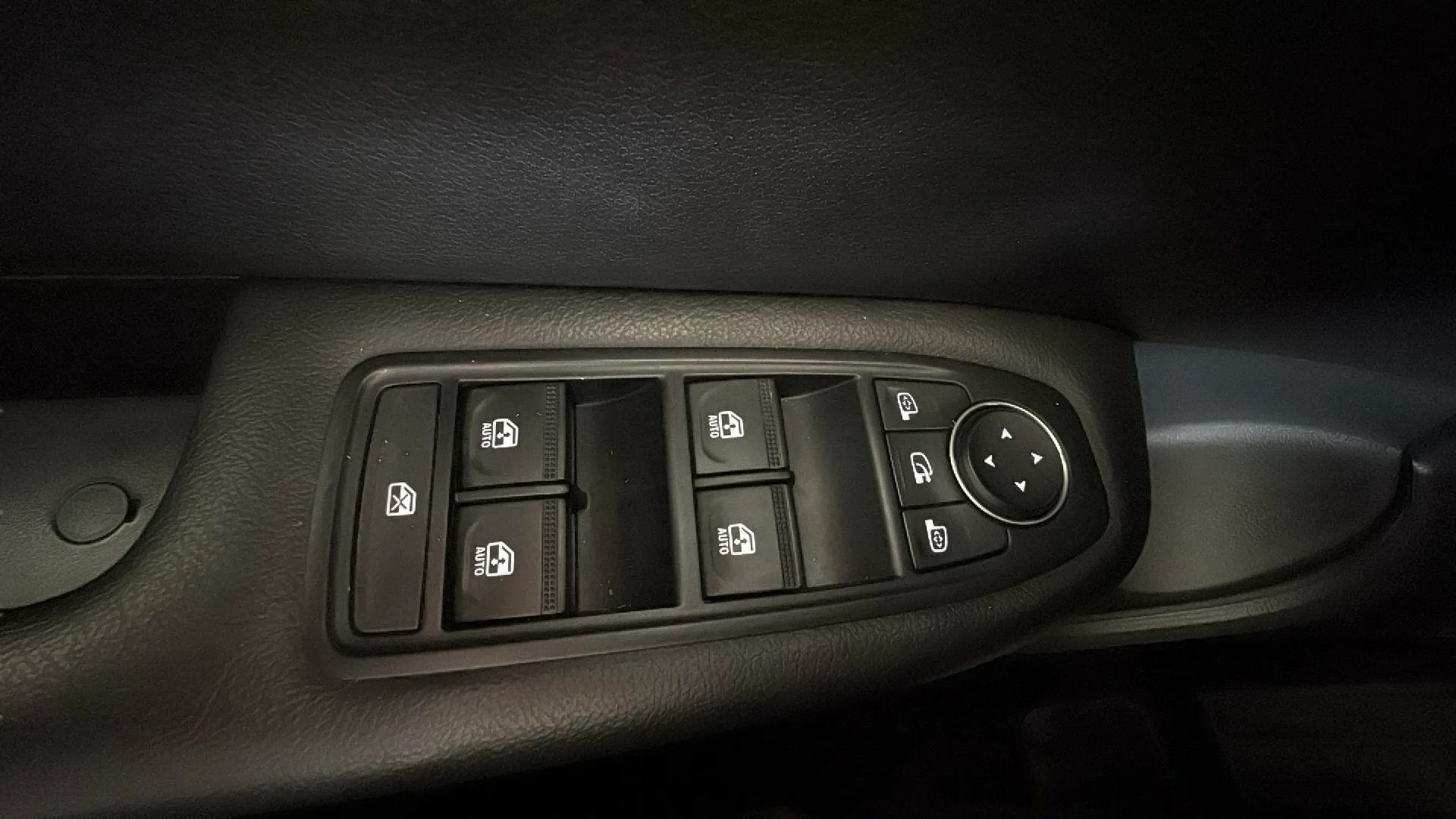 Renault Arkana Evolution TCe EDC mild hybr - foto 16
