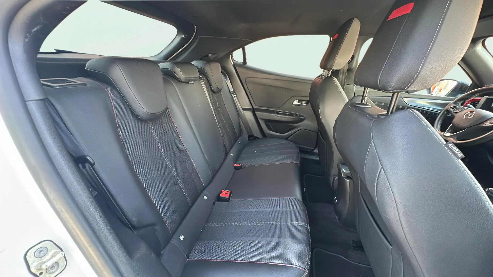 Opel Mokka 1.5 D GS Line - foto 17