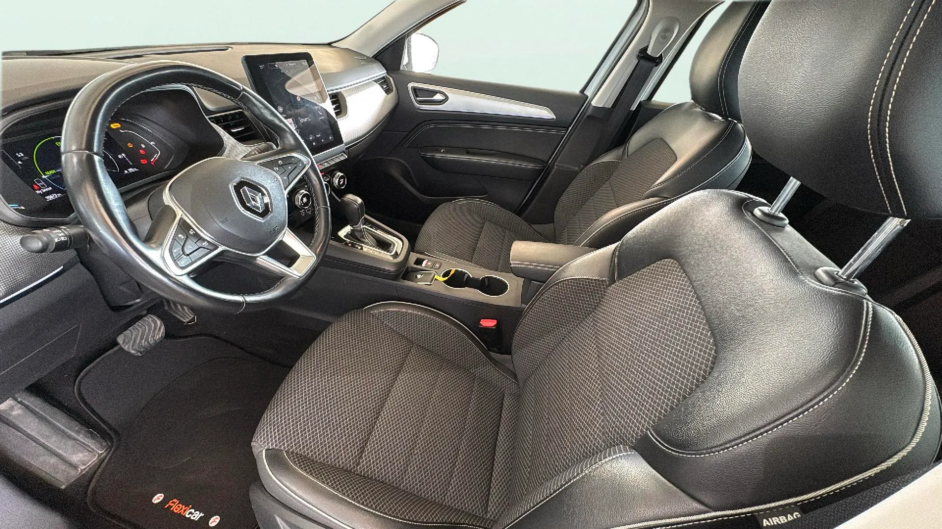 Renault Arkana E-T. Engin. Fast Track full Hybrid - foto 10