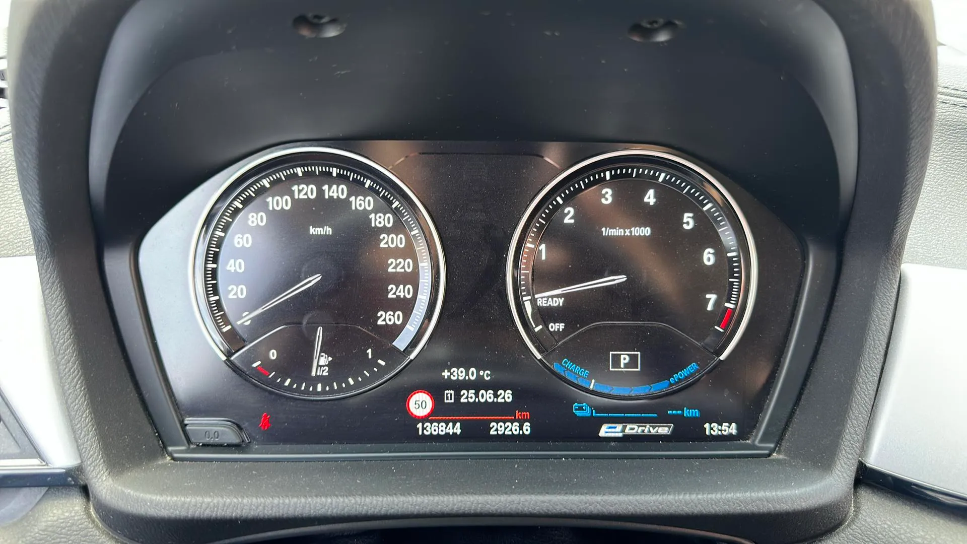 BMW X2 xDrive25e - foto 16