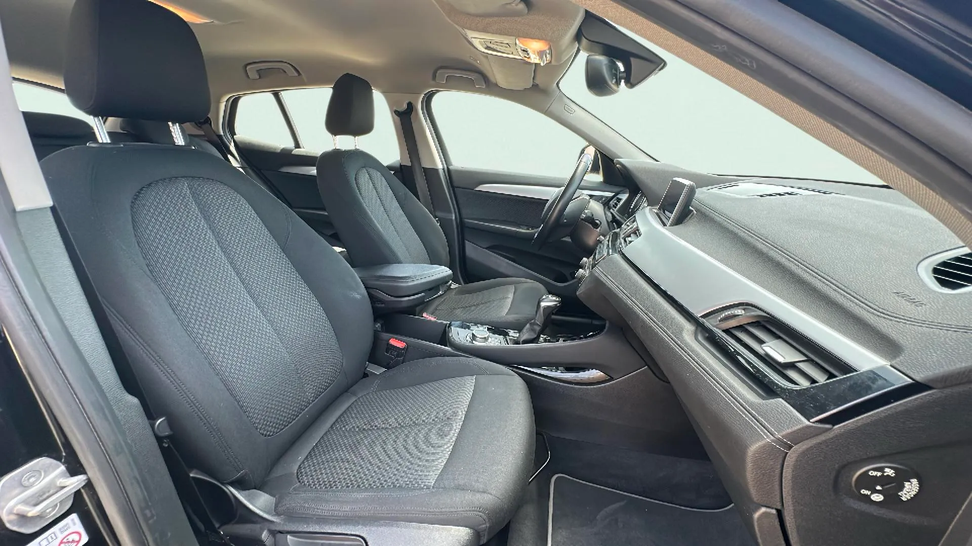BMW X2 xDrive25e - foto 19