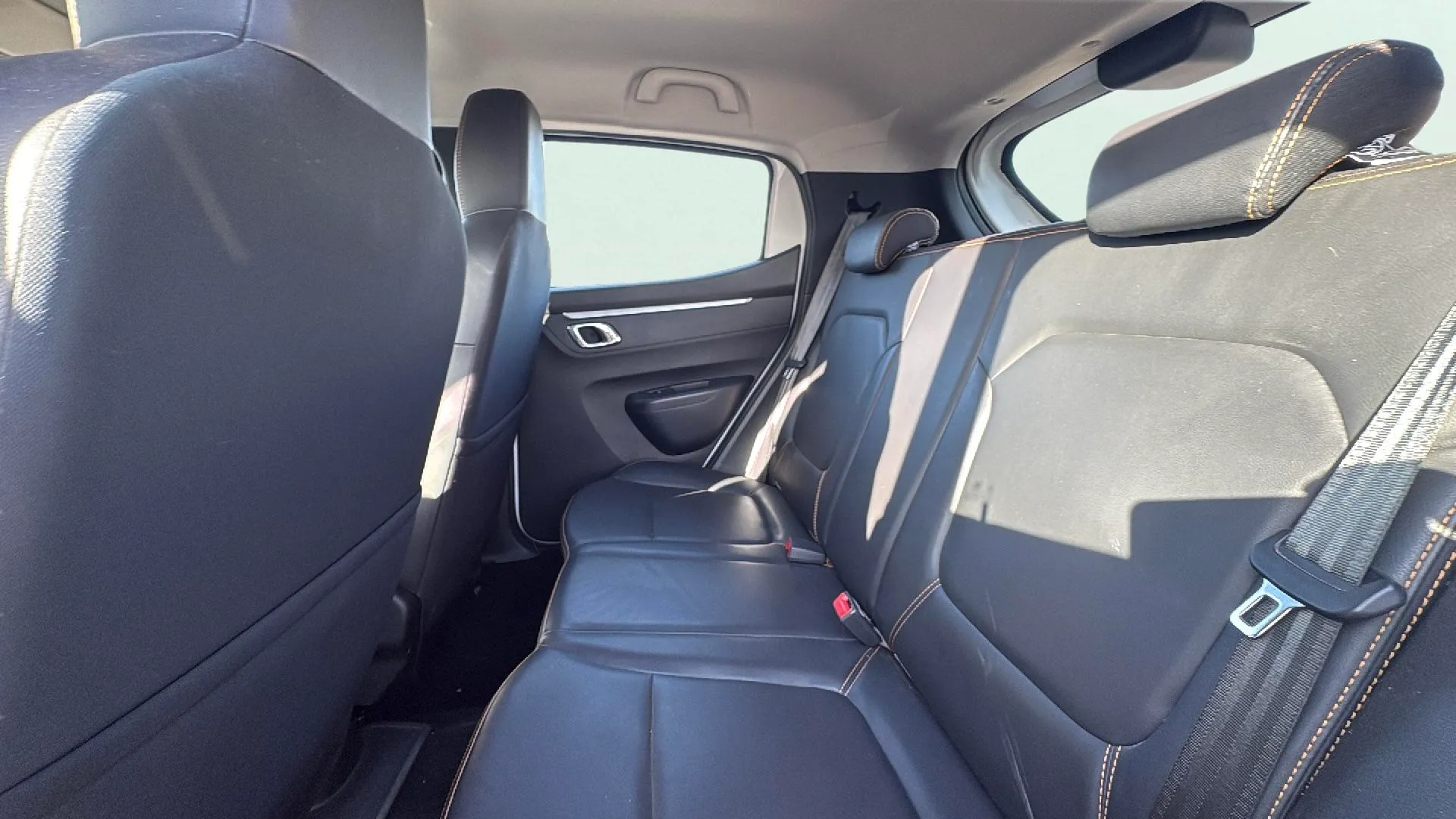 Dacia Spring Comfort Plus Electric - foto 18