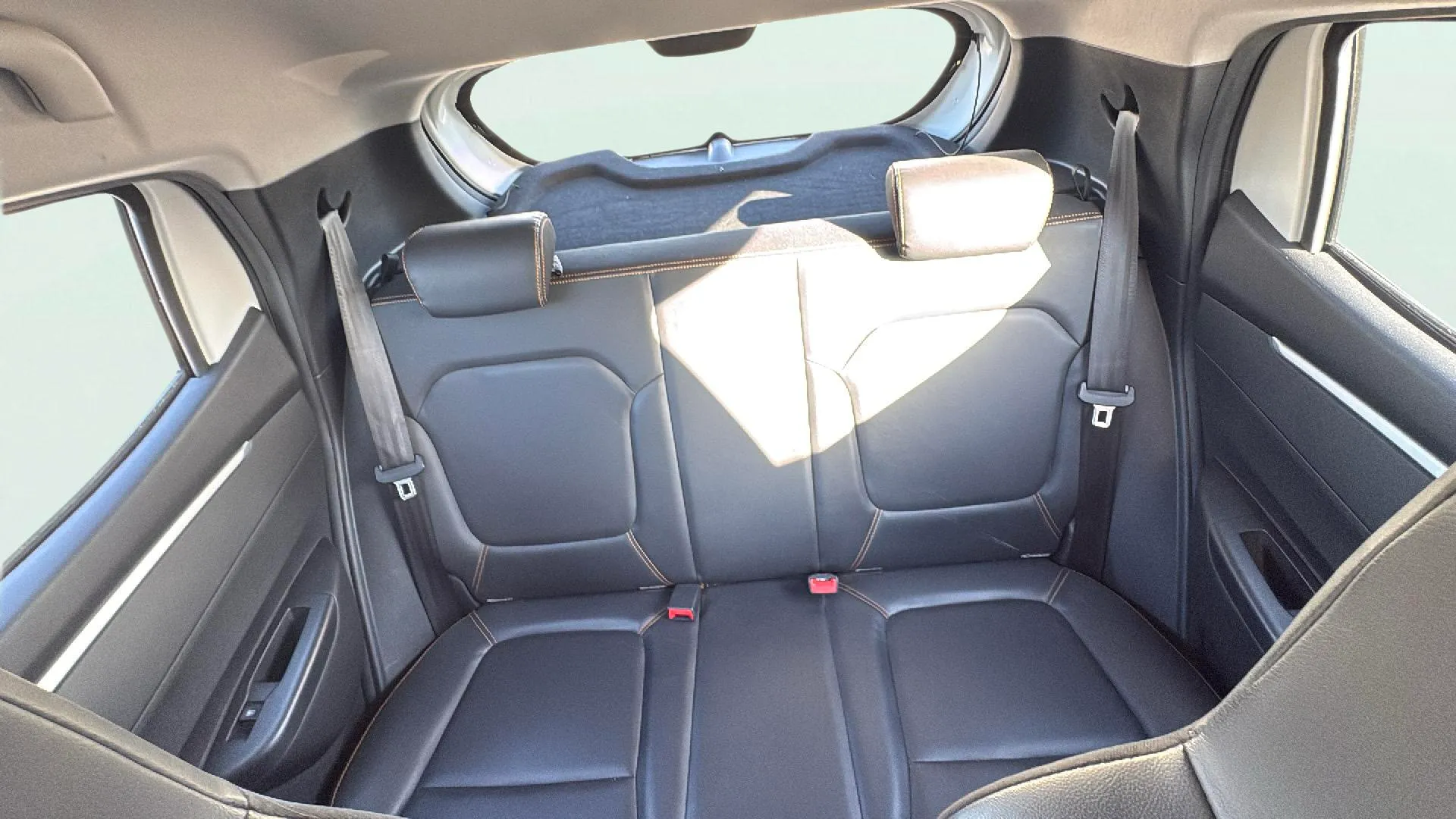 Dacia Spring Comfort Plus Electric - foto 19