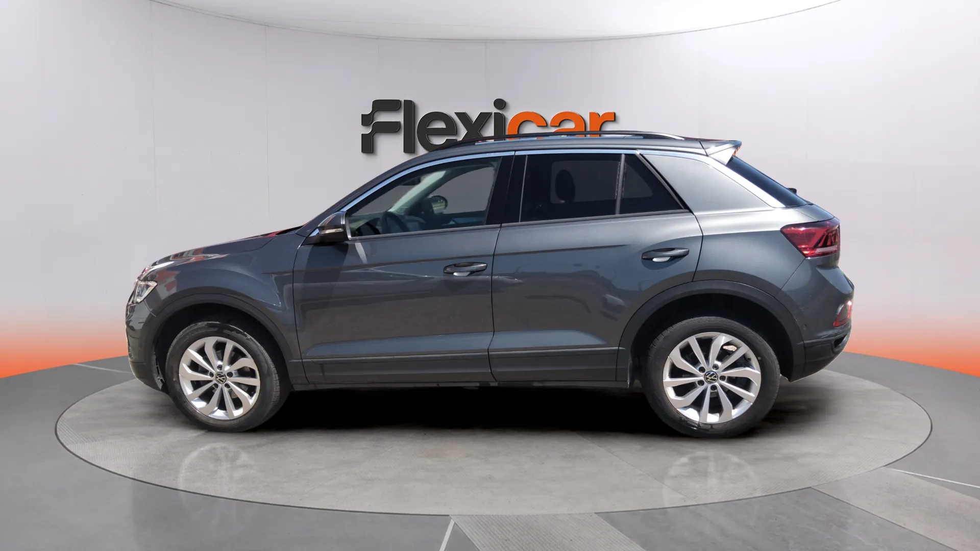 Volkswagen T-Roc Life 1.5 TSI DSG - foto 4