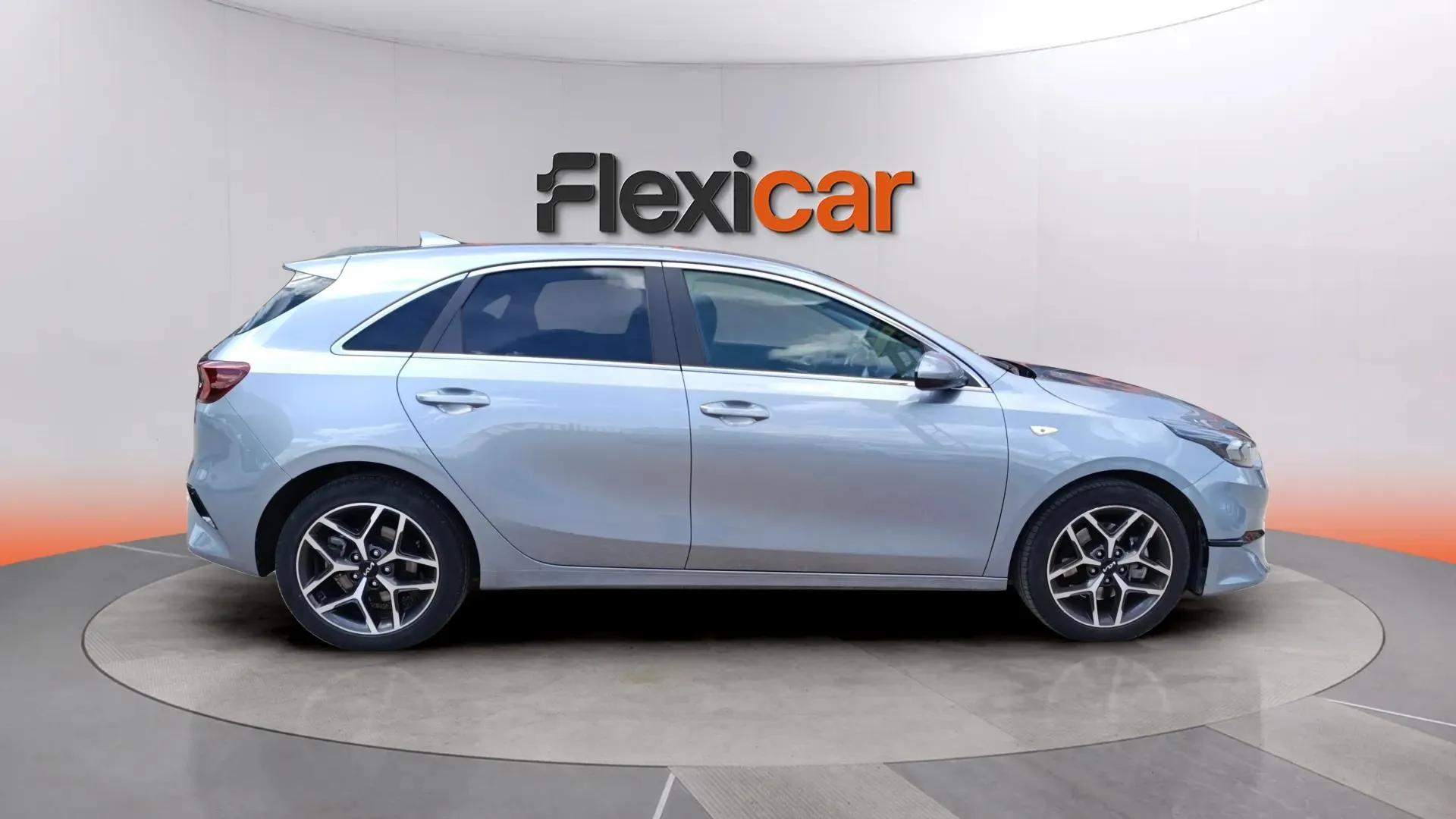 Kia Ceed 1.0 MHEV Drive DCT - foto 7