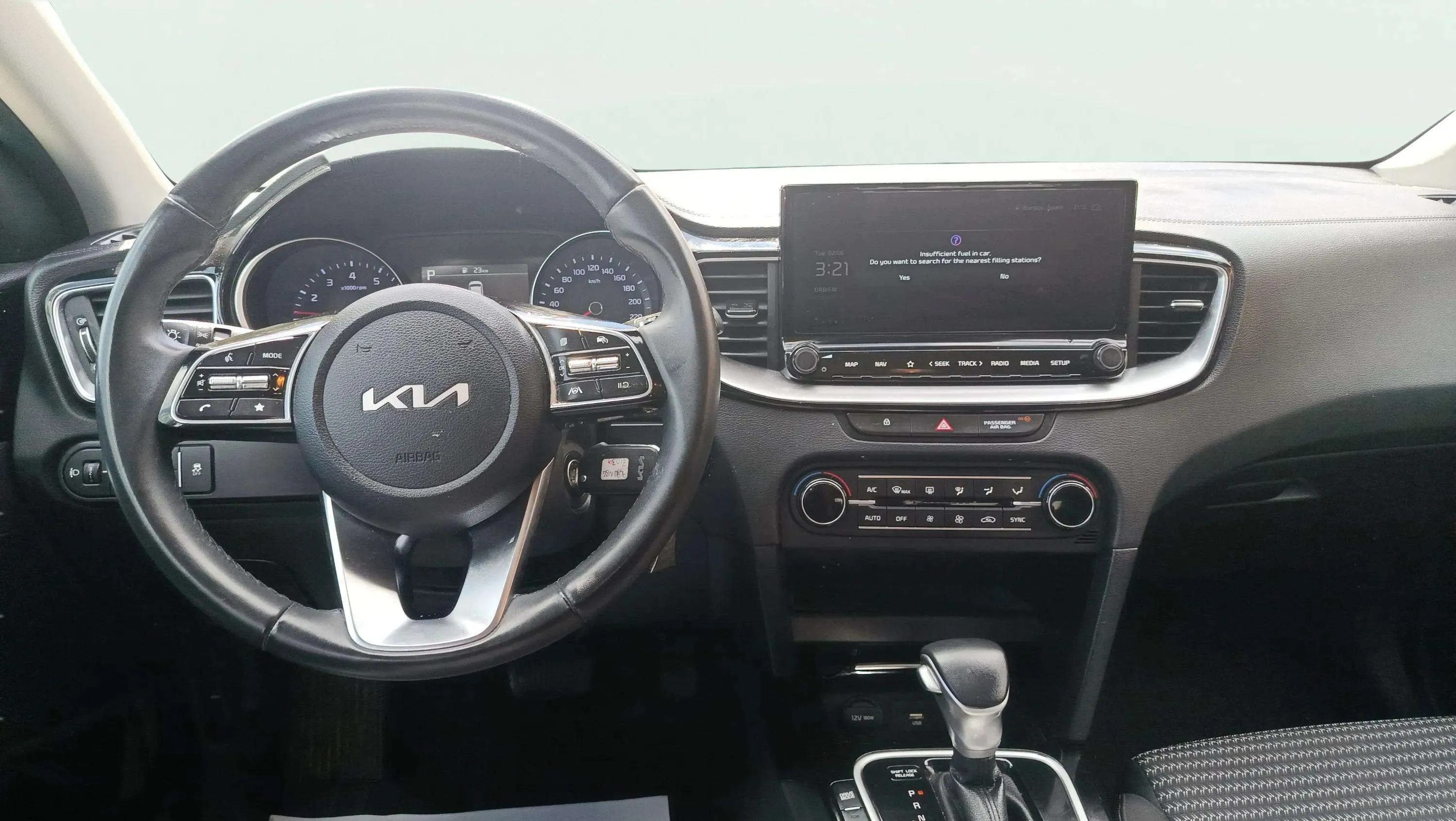 Kia Ceed 1.0 MHEV Drive DCT - foto 12