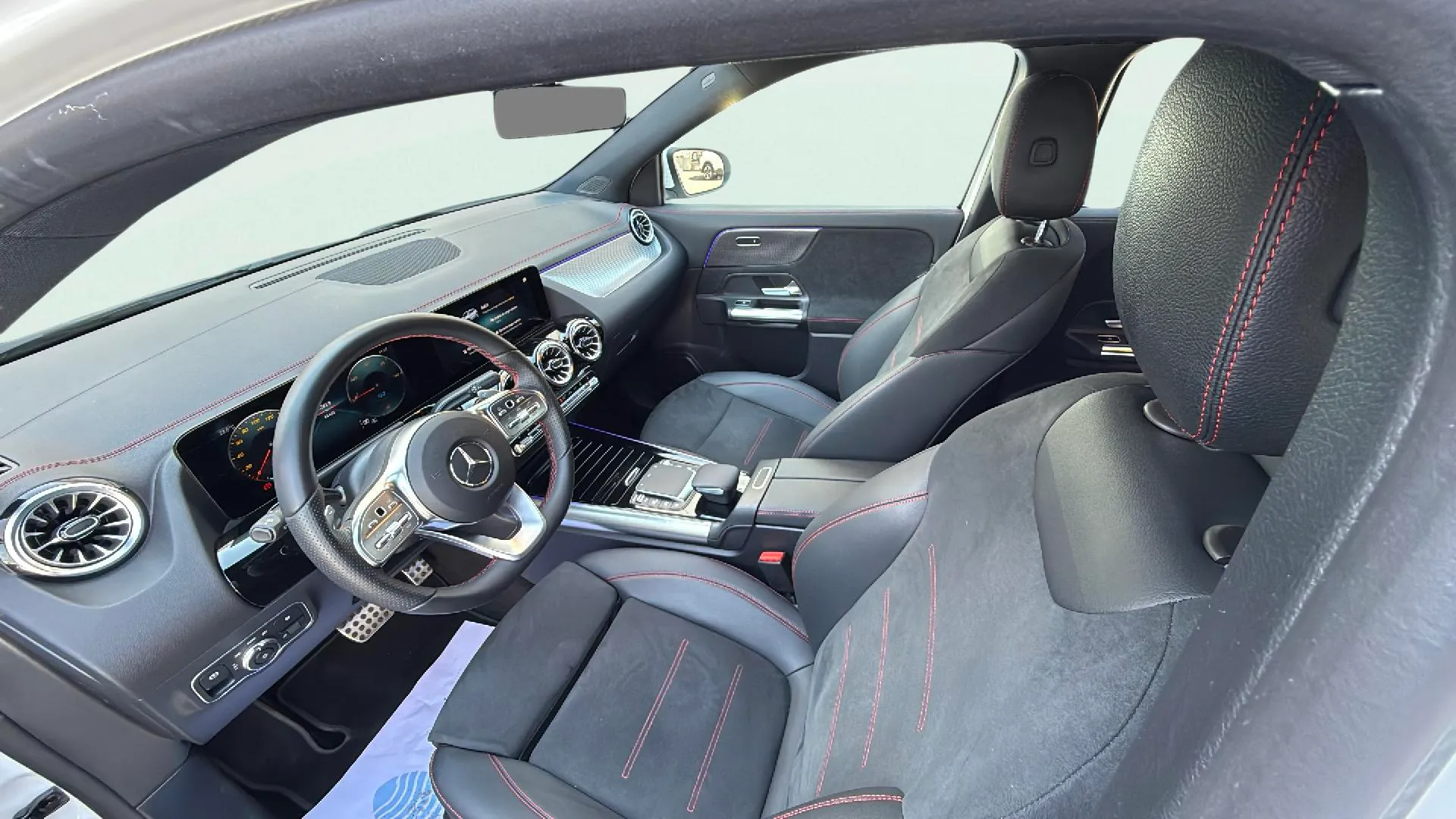 Mercedes-Benz EQA 250 - foto 9