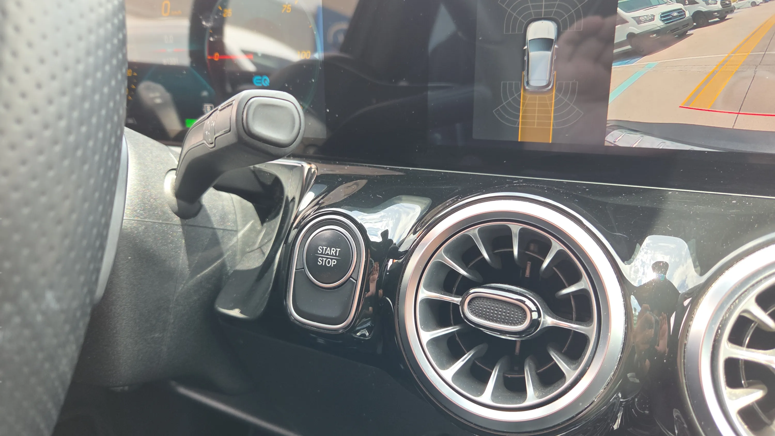 Mercedes-Benz EQA 300 4MATIC - foto 20