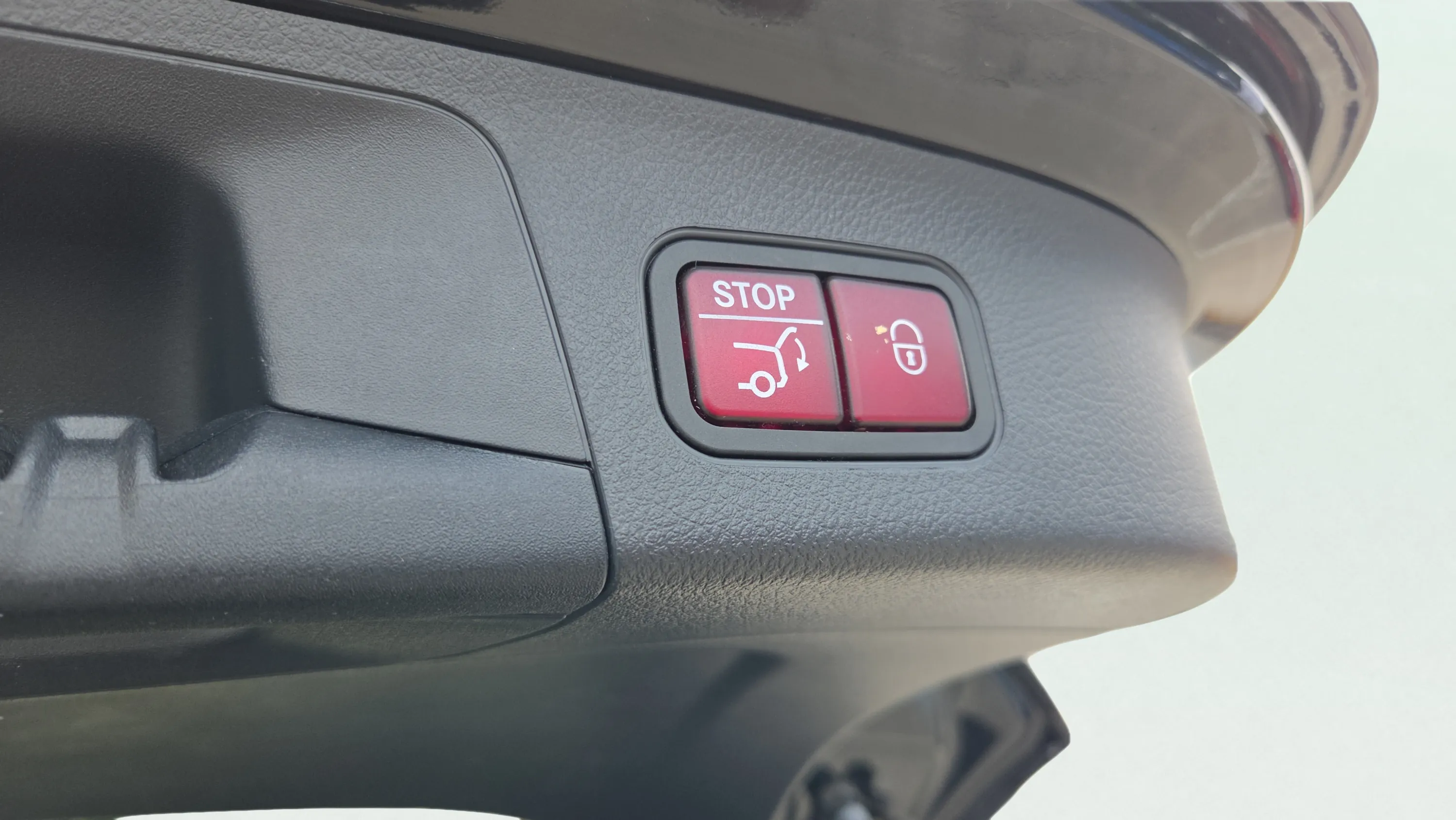 Mercedes-Benz EQA 300 4MATIC - foto 25
