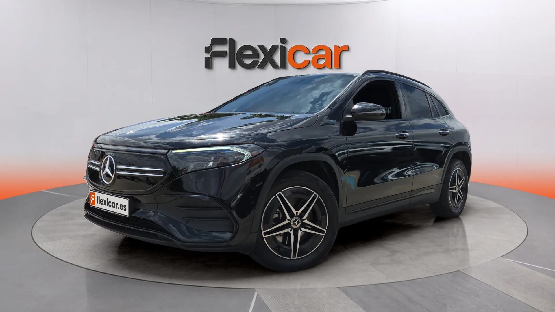 Mercedes-Benz EQA 300 4MATIC - foto 3