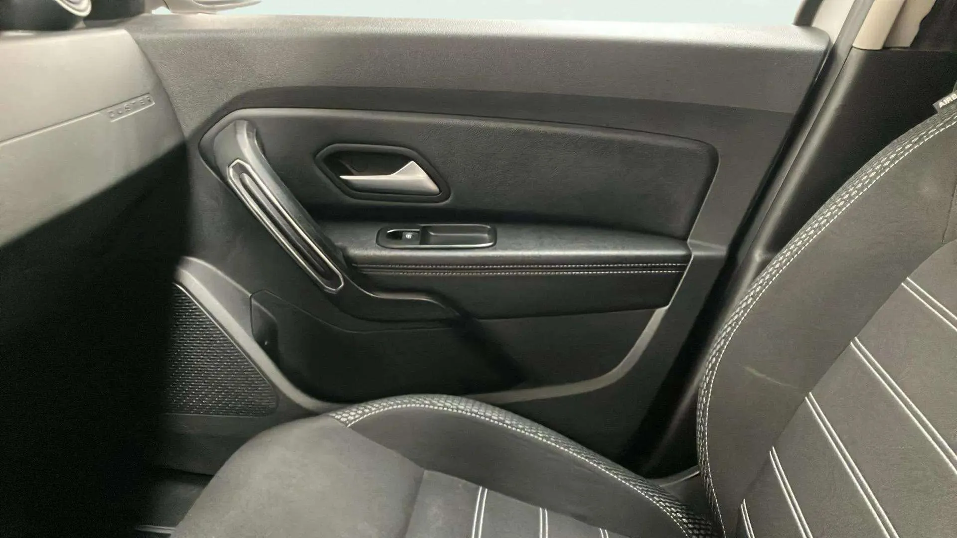 Dacia Duster Prestige TCe 4x2 - foto 19