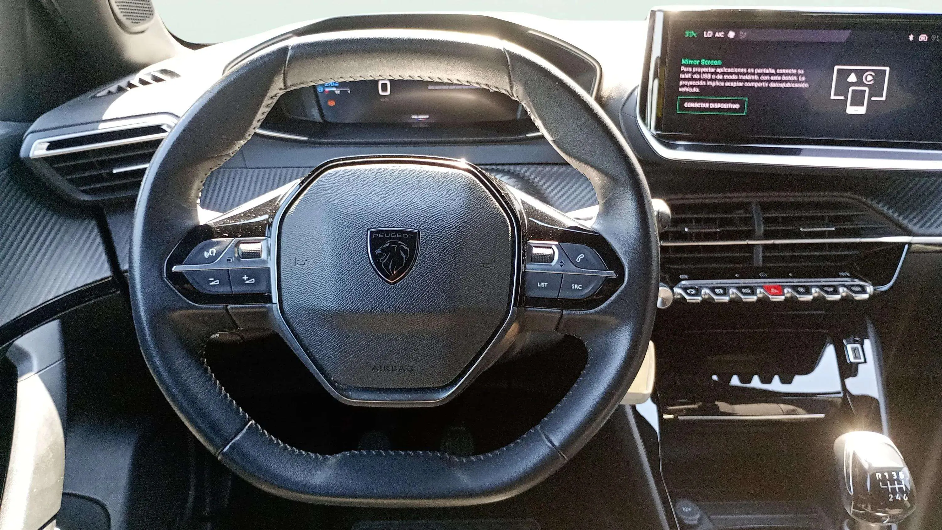 Peugeot 2008 Allure Pack PureTech 100 - foto 11