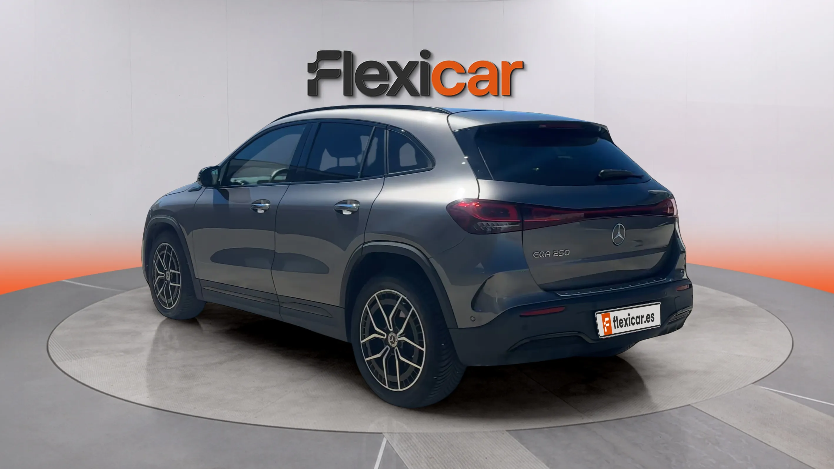 Mercedes-Benz EQA 250 - foto 5