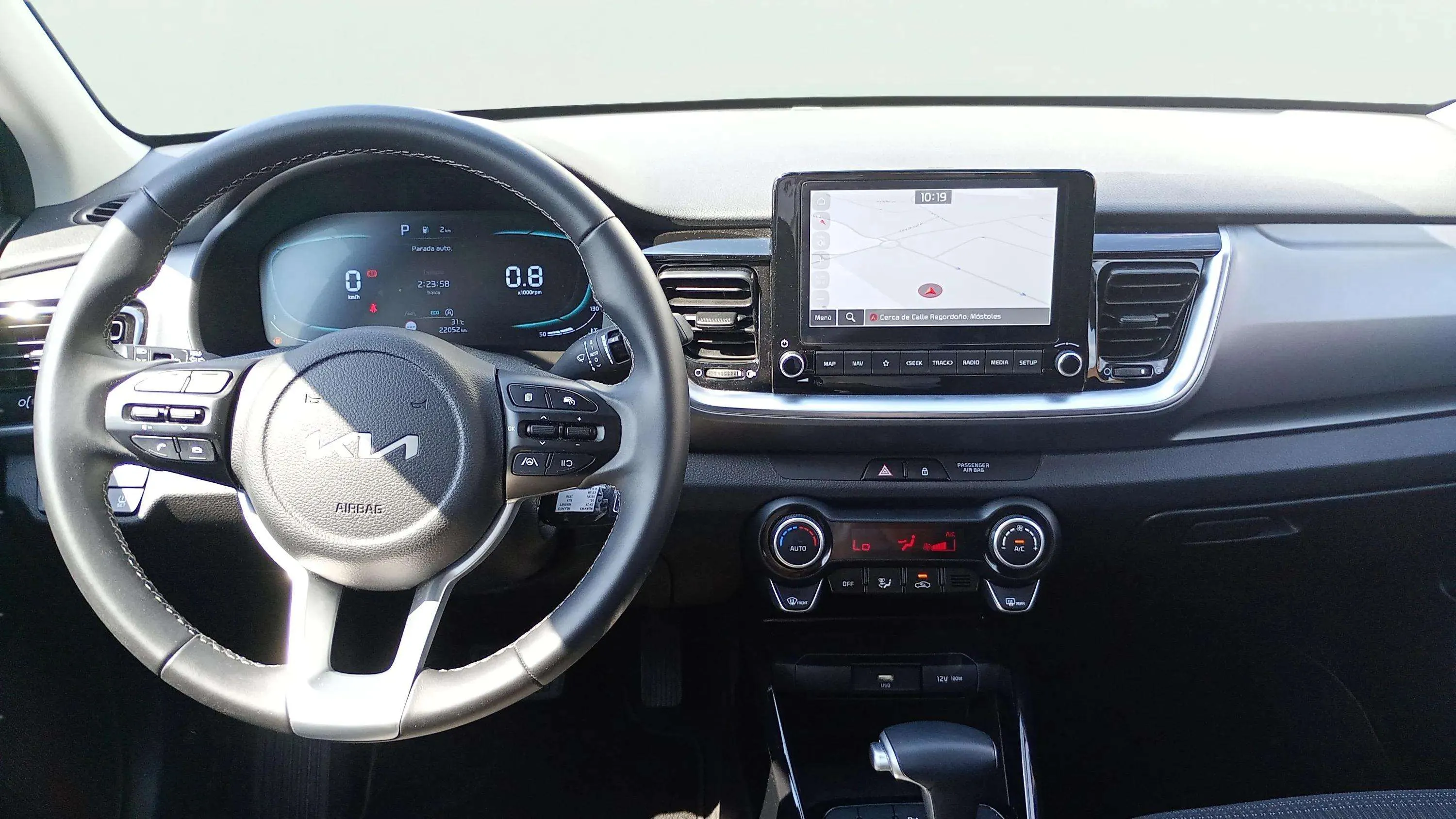 Kia Stonic 1.0 T-GDi MHEV Drive DCT - foto 12
