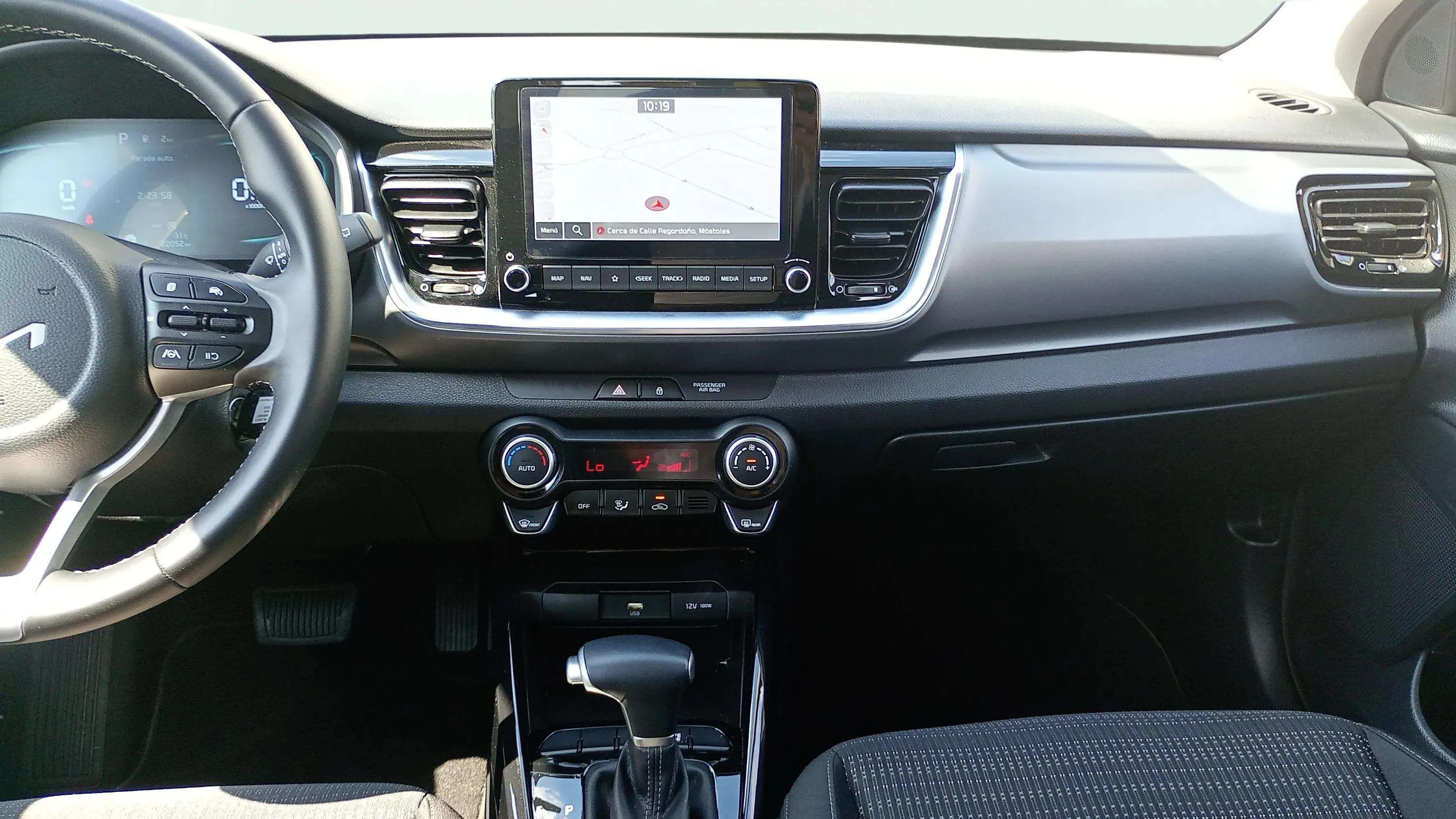 Kia Stonic 1.0 T-GDi MHEV Drive DCT - foto 13
