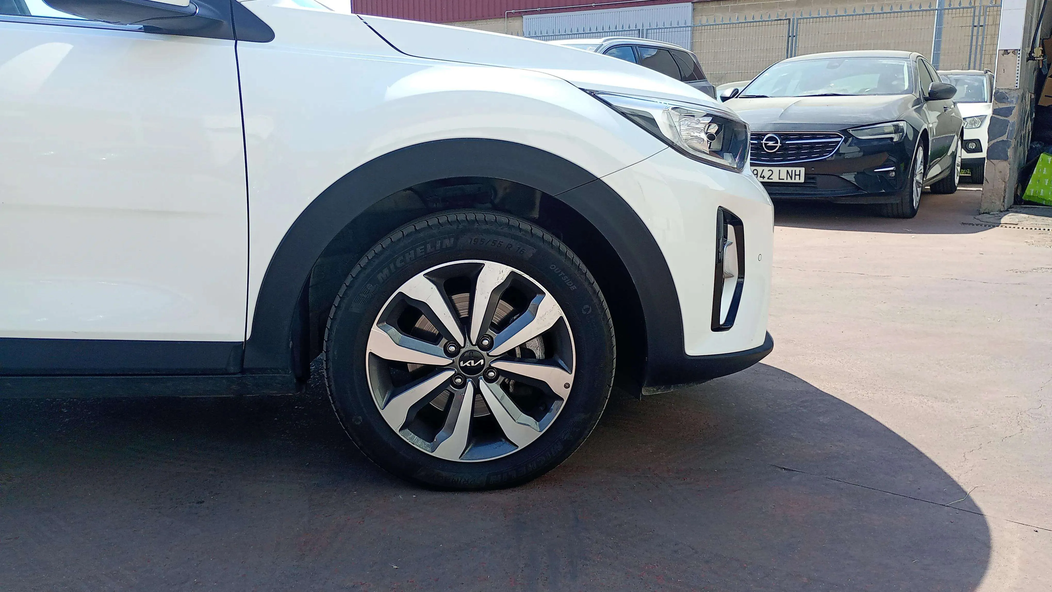 Kia Stonic 1.0 T-GDi MHEV Drive DCT - foto 10