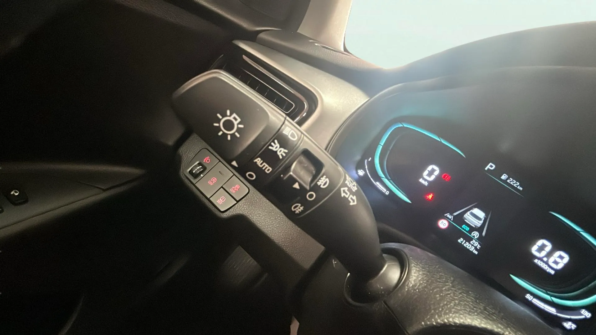 Kia Stonic 1.0 T-GDi MHEV Drive DCT - foto 27