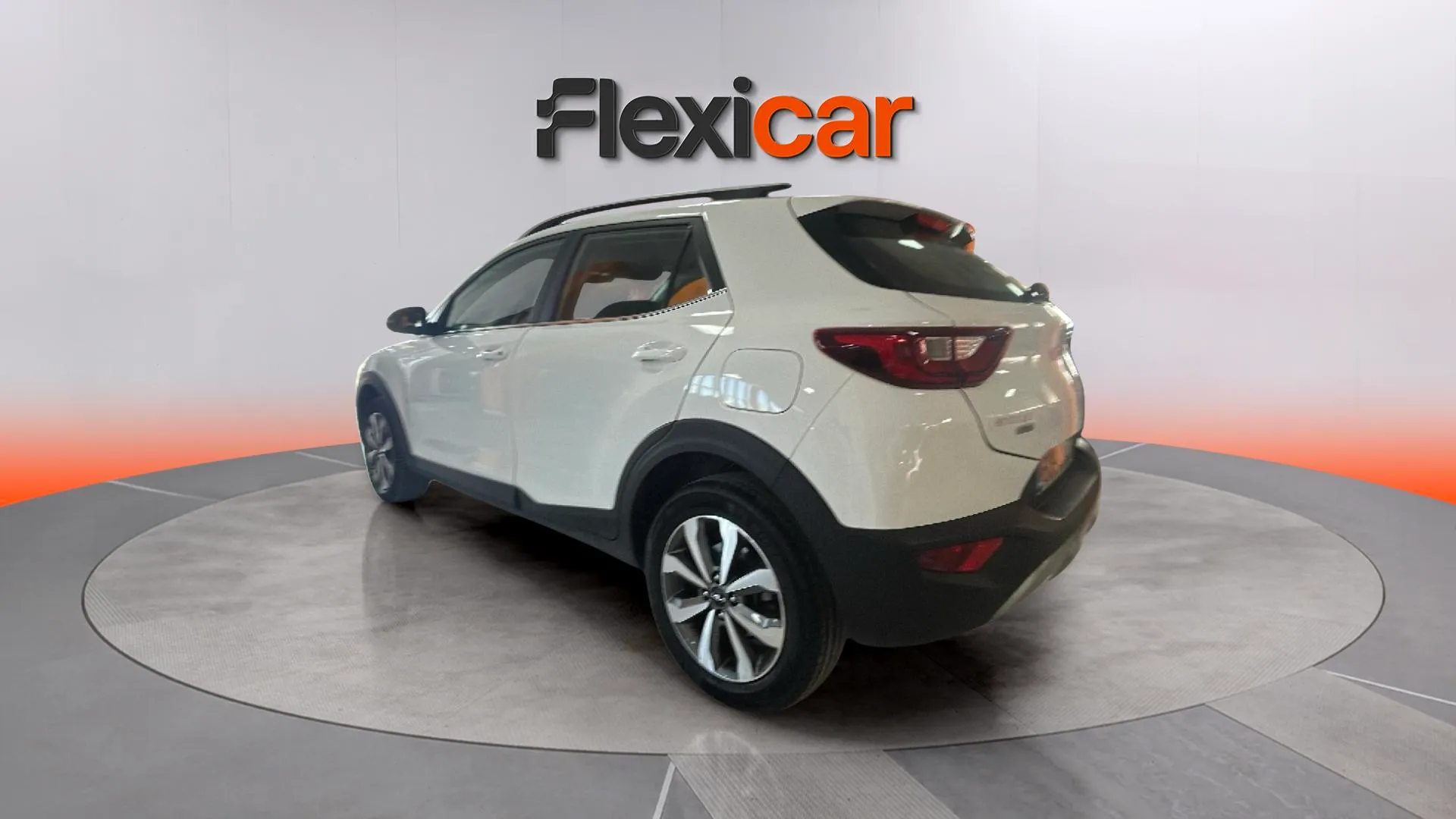 Kia Stonic 1.0 T-GDi MHEV Drive DCT - foto 4