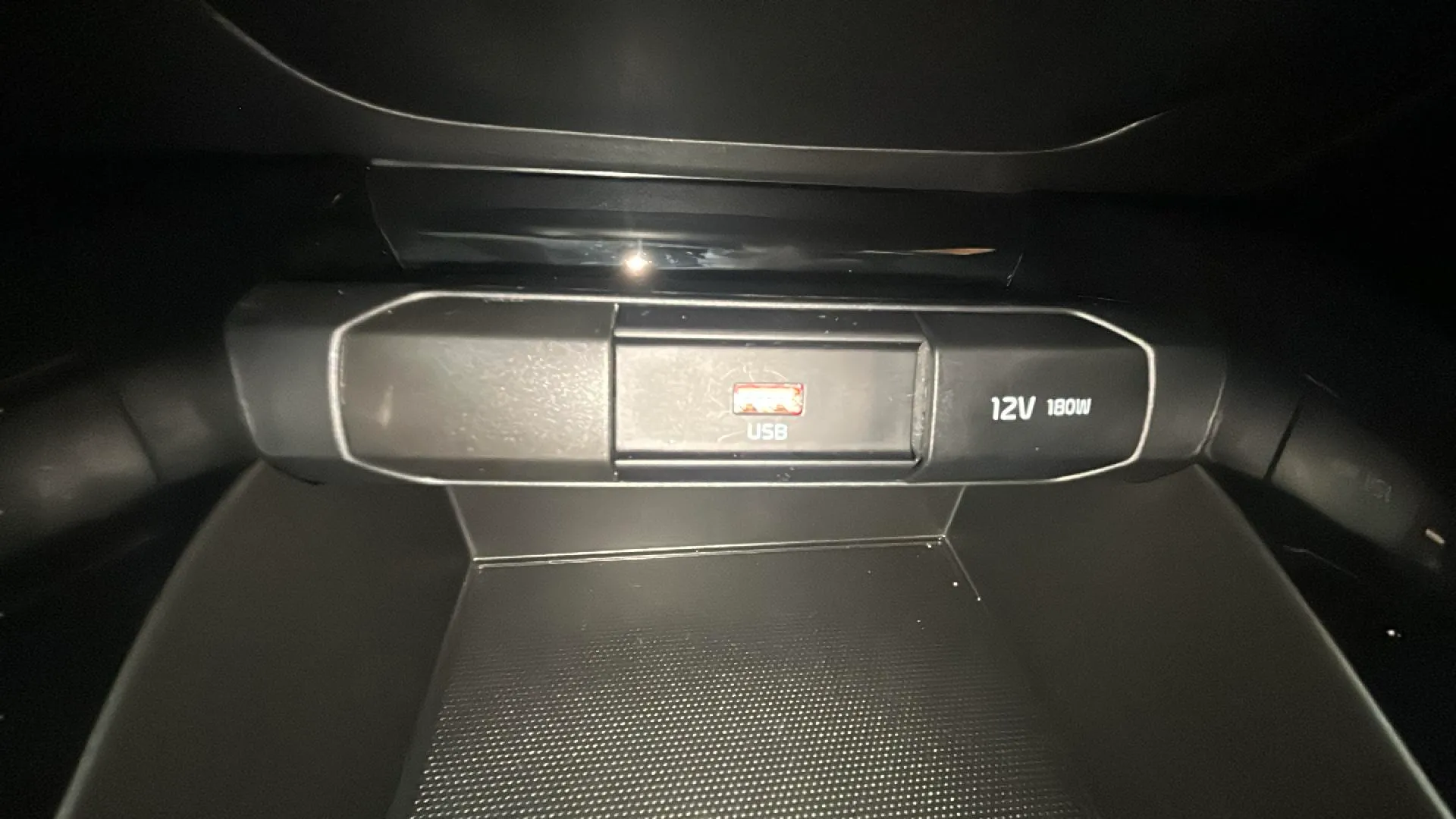 Kia Stonic 1.0 T-GDi MHEV Drive DCT - foto 32
