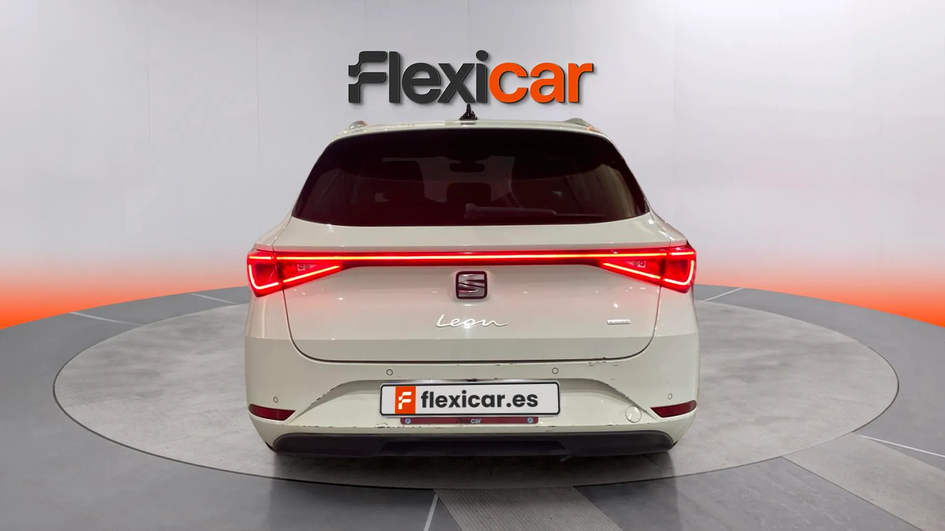 SEAT León 1.4 e-Hybrid DSG-6 Xcellence Go L - foto 5