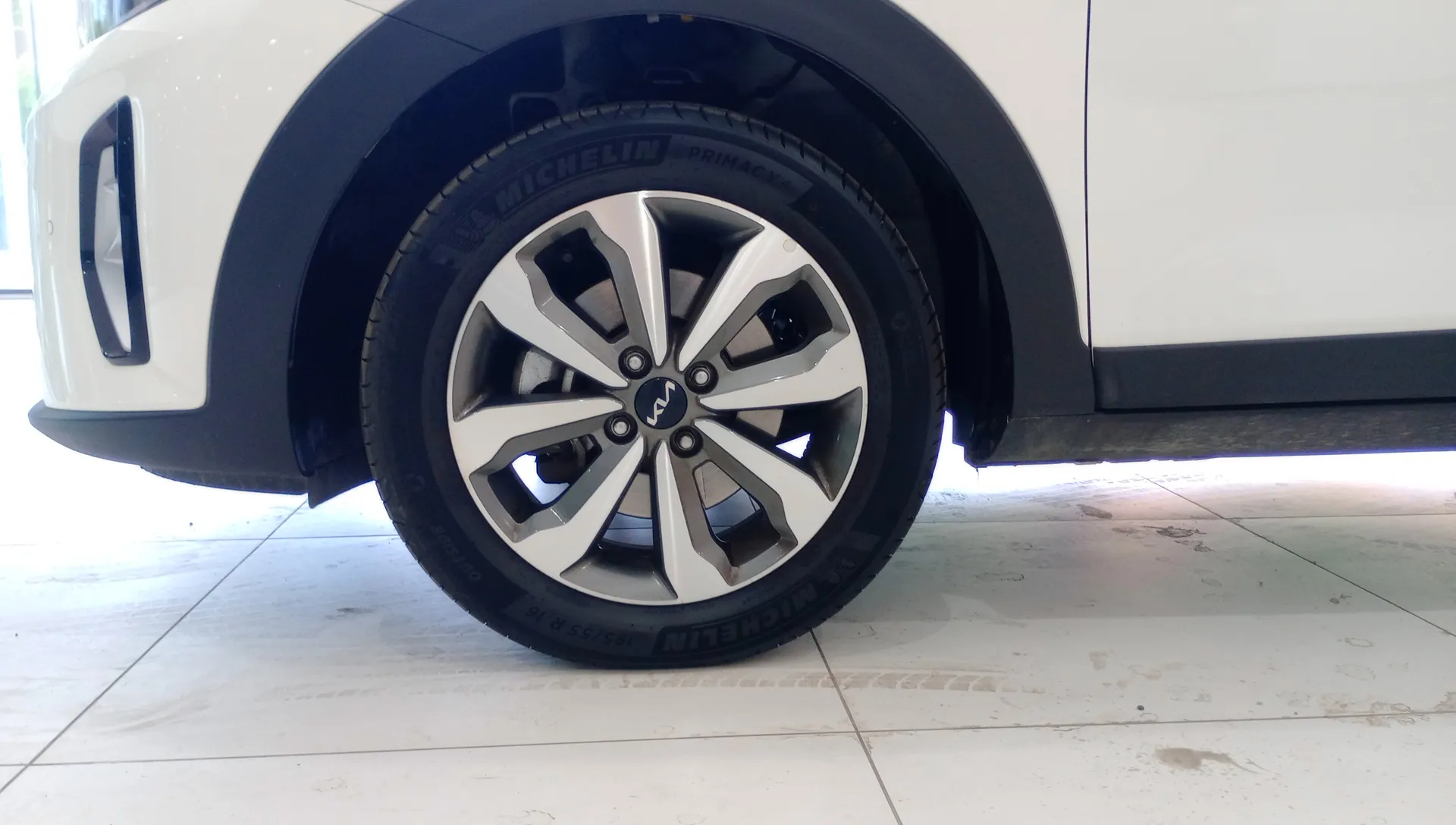 Kia Stonic 1.0 T-GDi MHEV Drive DCT - foto 6