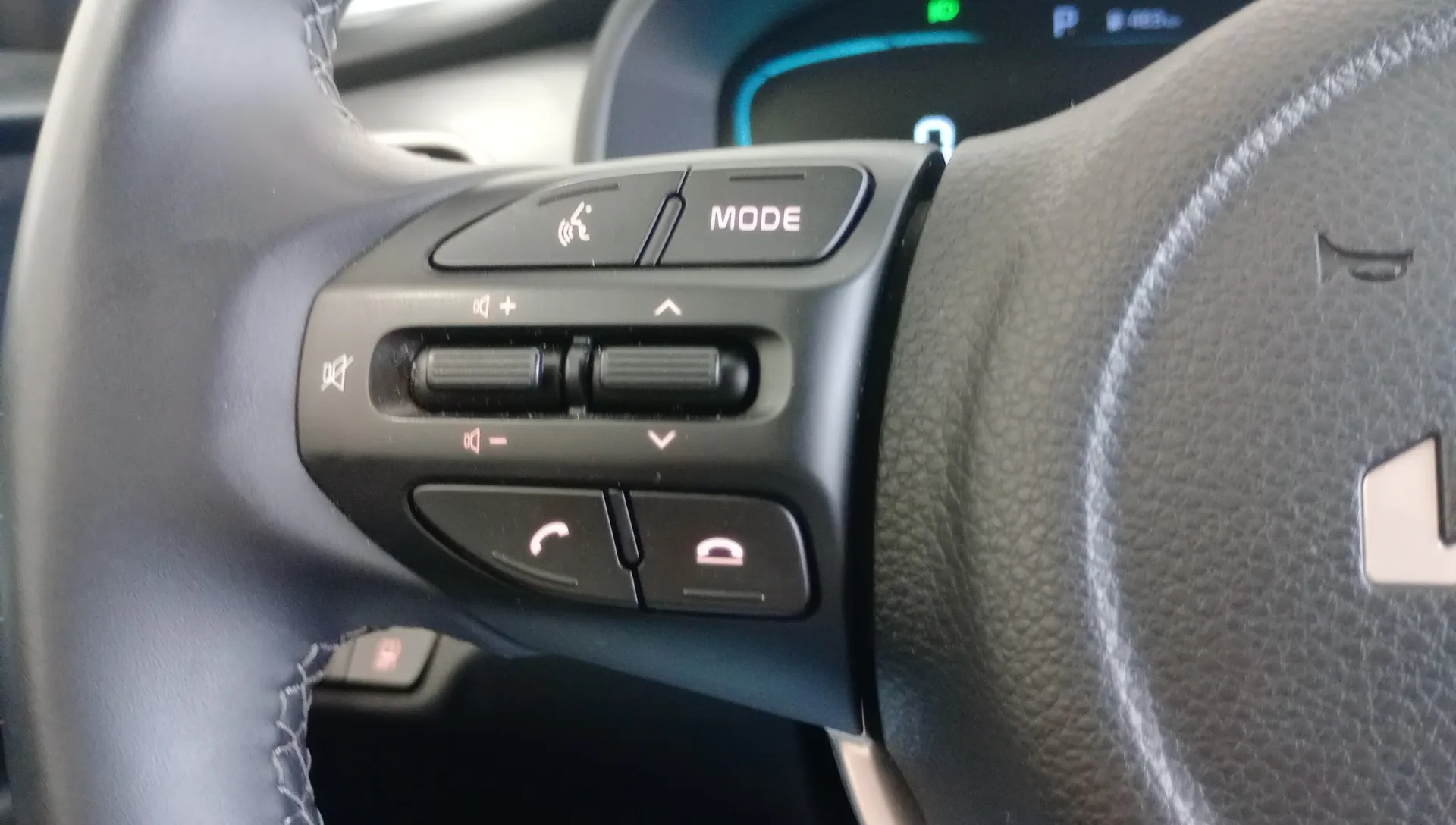 Kia Stonic 1.0 T-GDi MHEV Drive DCT - foto 15