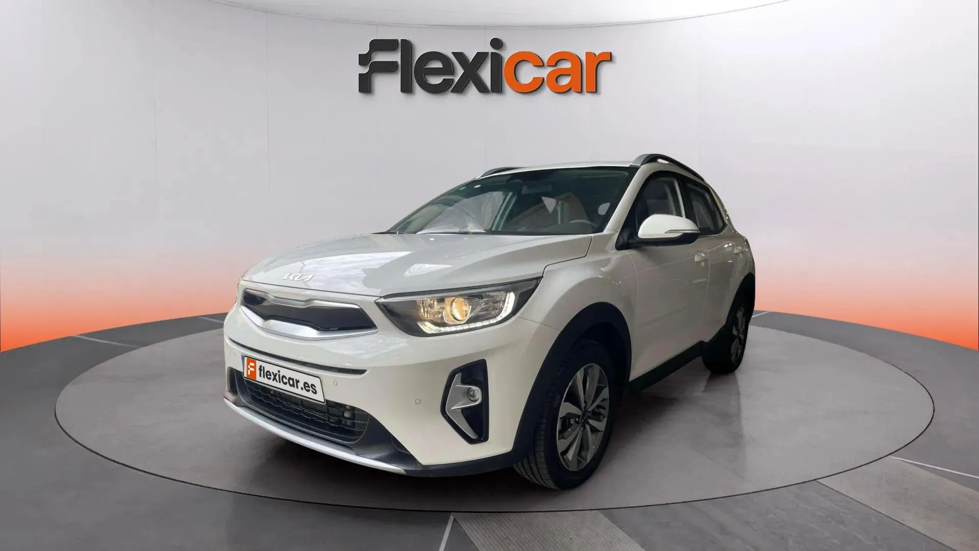 Kia Stonic 1.0 T-GDi MHEV Drive DCT - foto 2