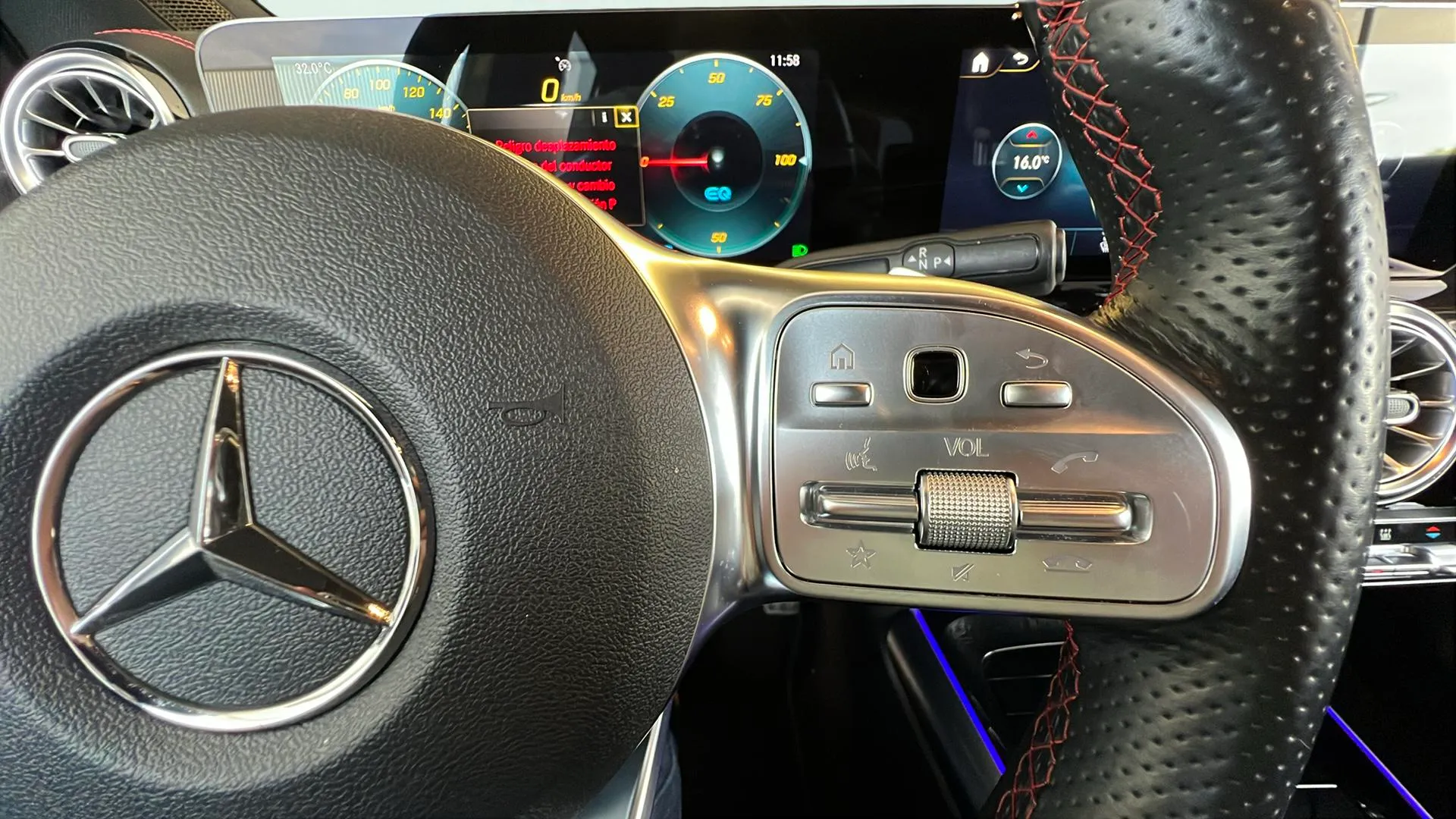 Mercedes-Benz EQA 250 - foto 17