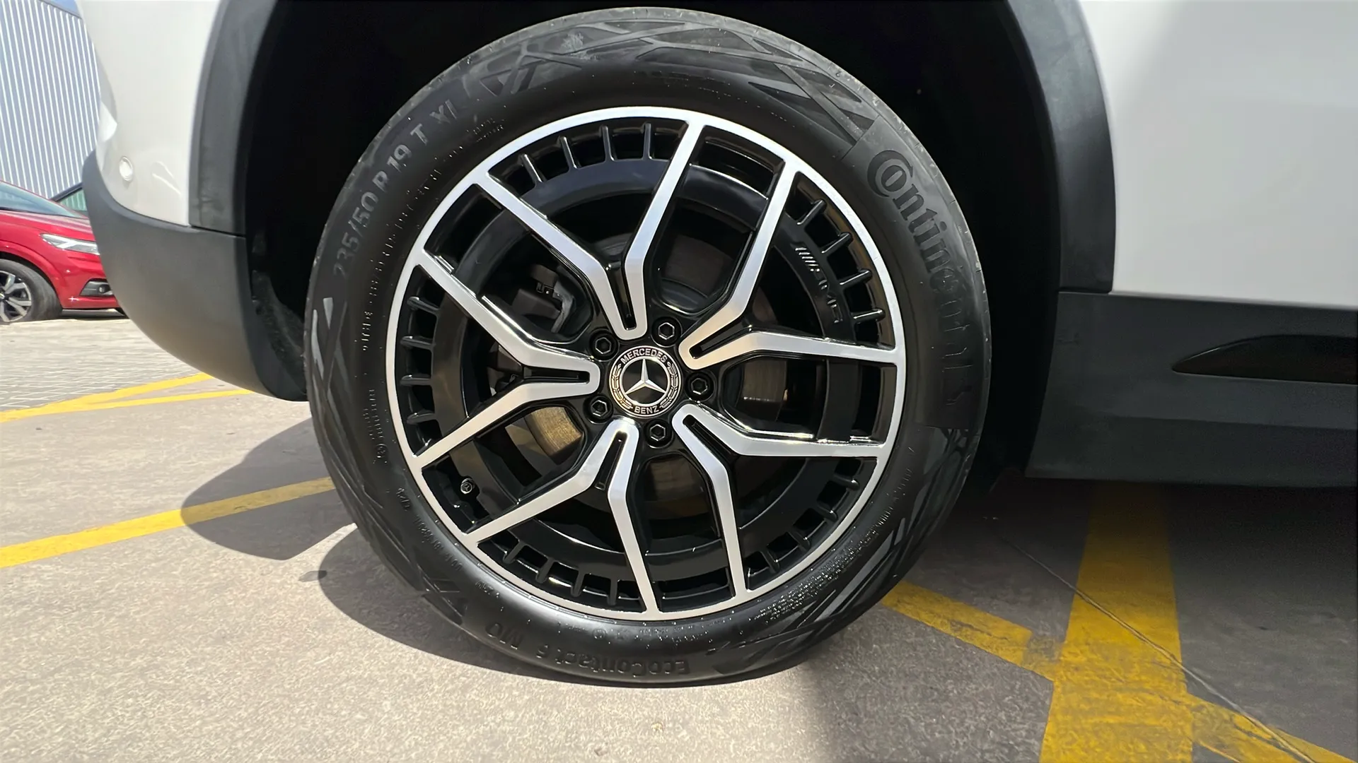 Mercedes-Benz EQA 250 - foto 21