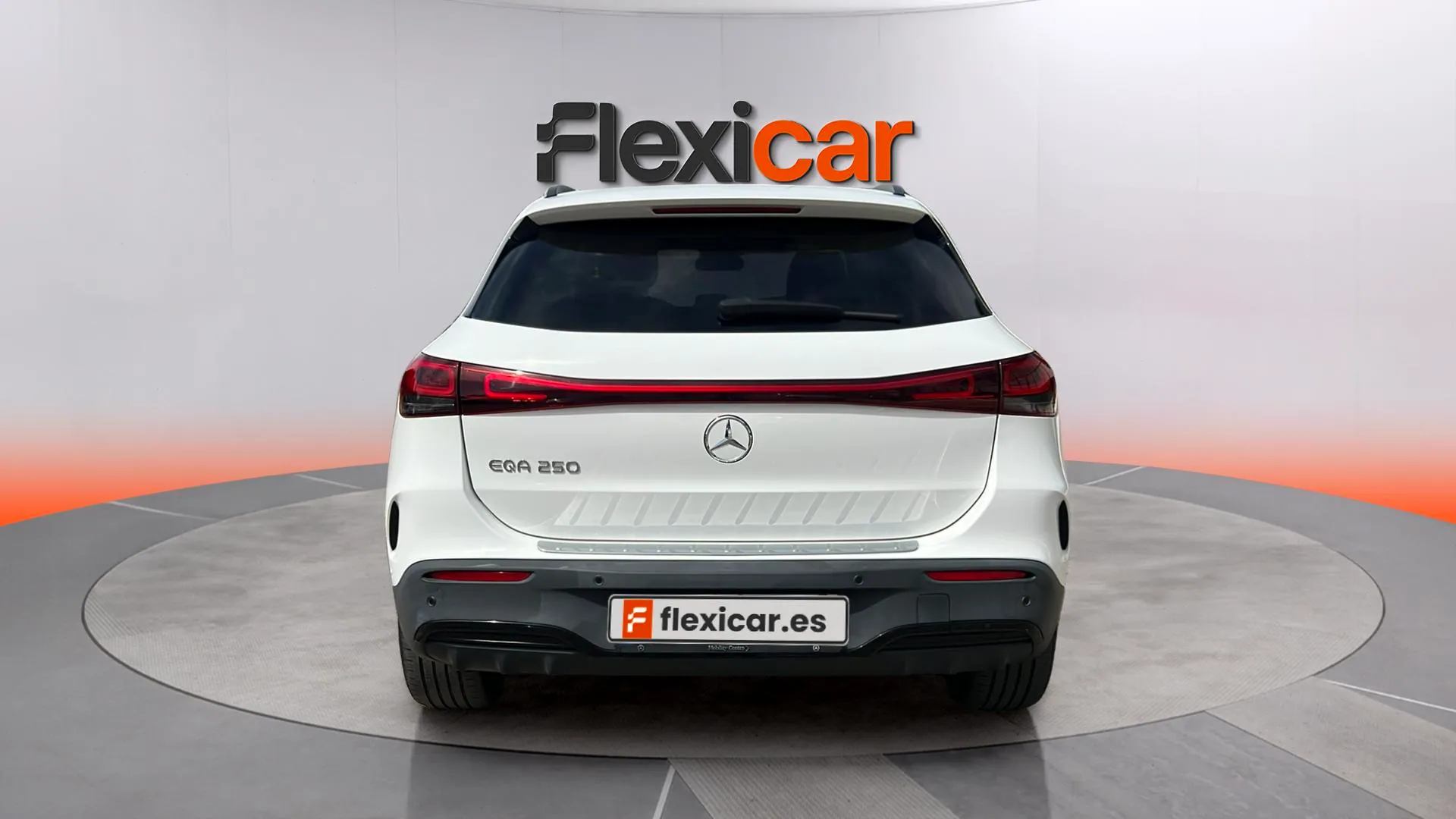 Mercedes-Benz EQA 250 - foto 4