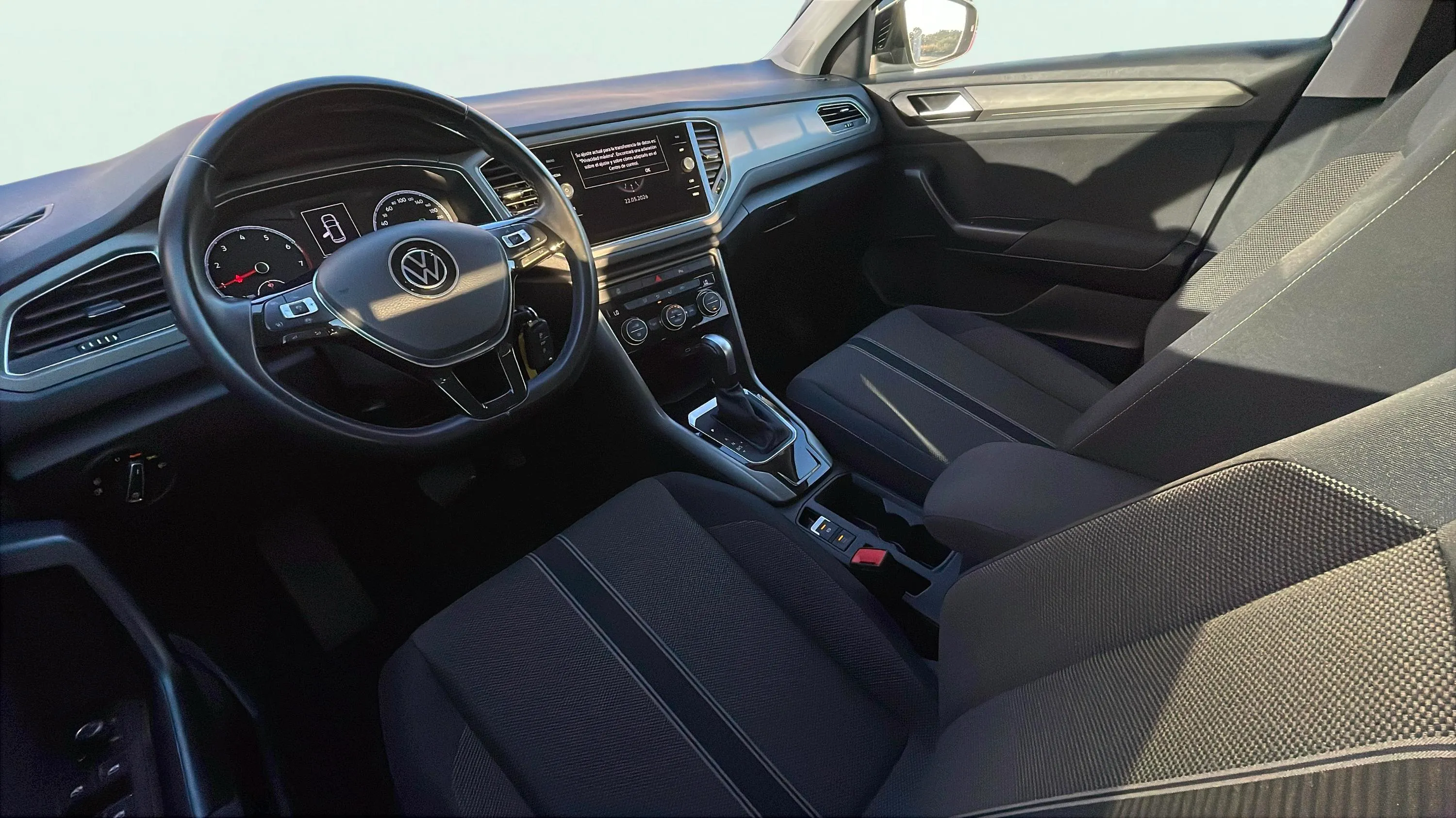 Volkswagen T-Roc Advance R-Line 1.5 TSI DSG - foto 12