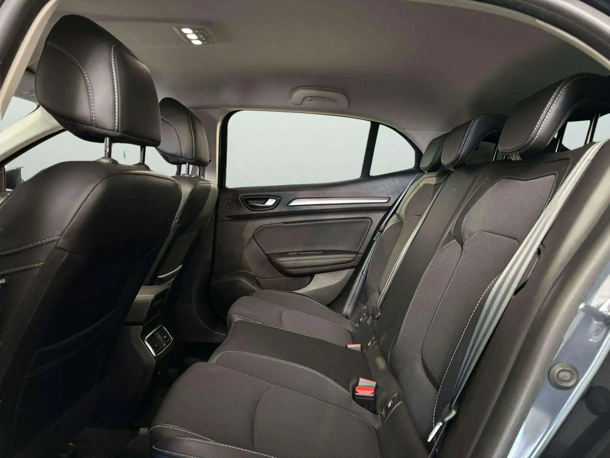 Renault Mégane Equilibre Blue dCi - foto 16