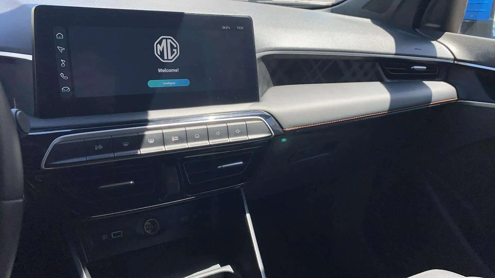MG MG3 Hybrid+ Luxury - foto 15