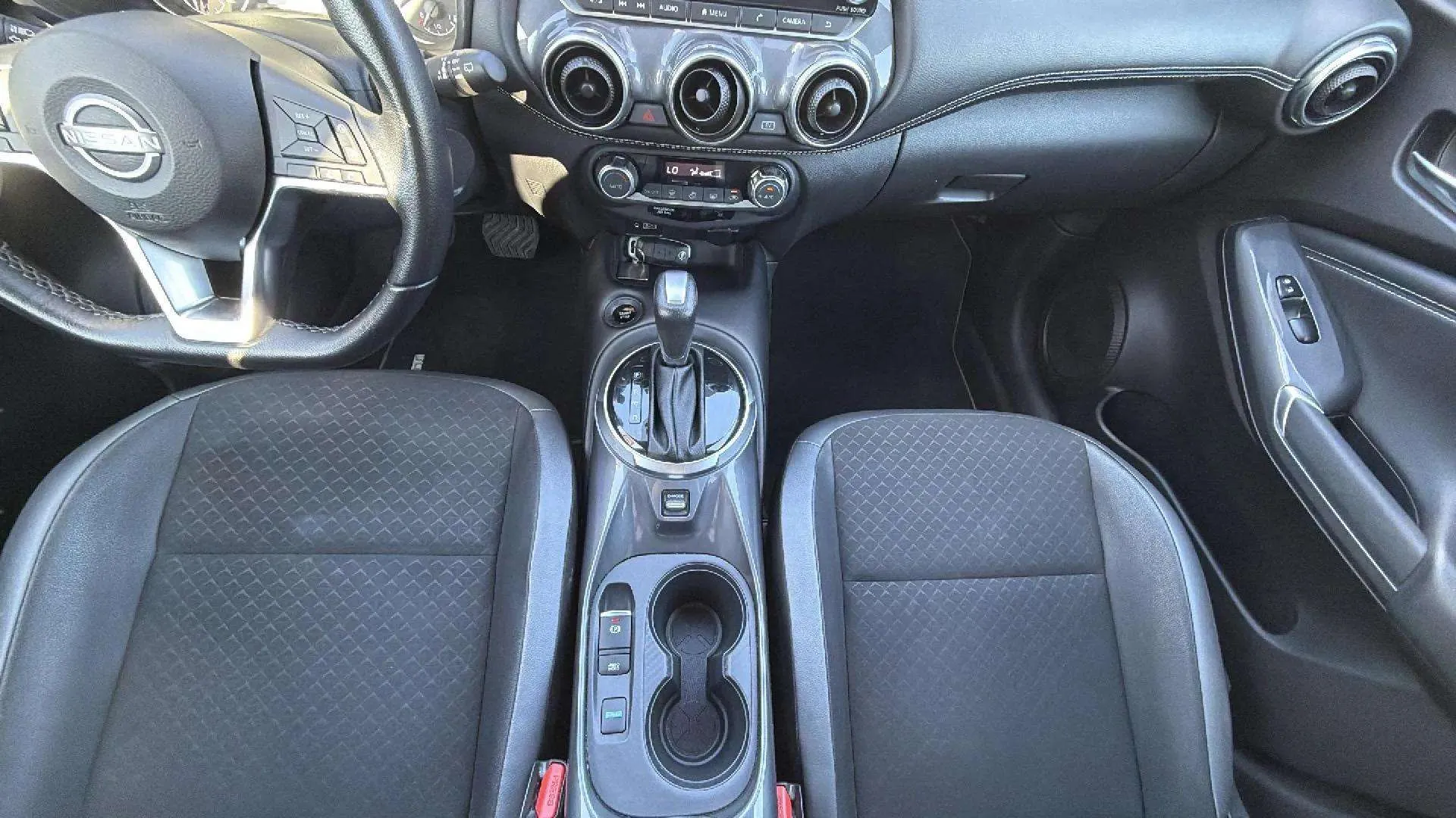 Nissan Juke 1.6 Hybrid N-Connecta - foto 16