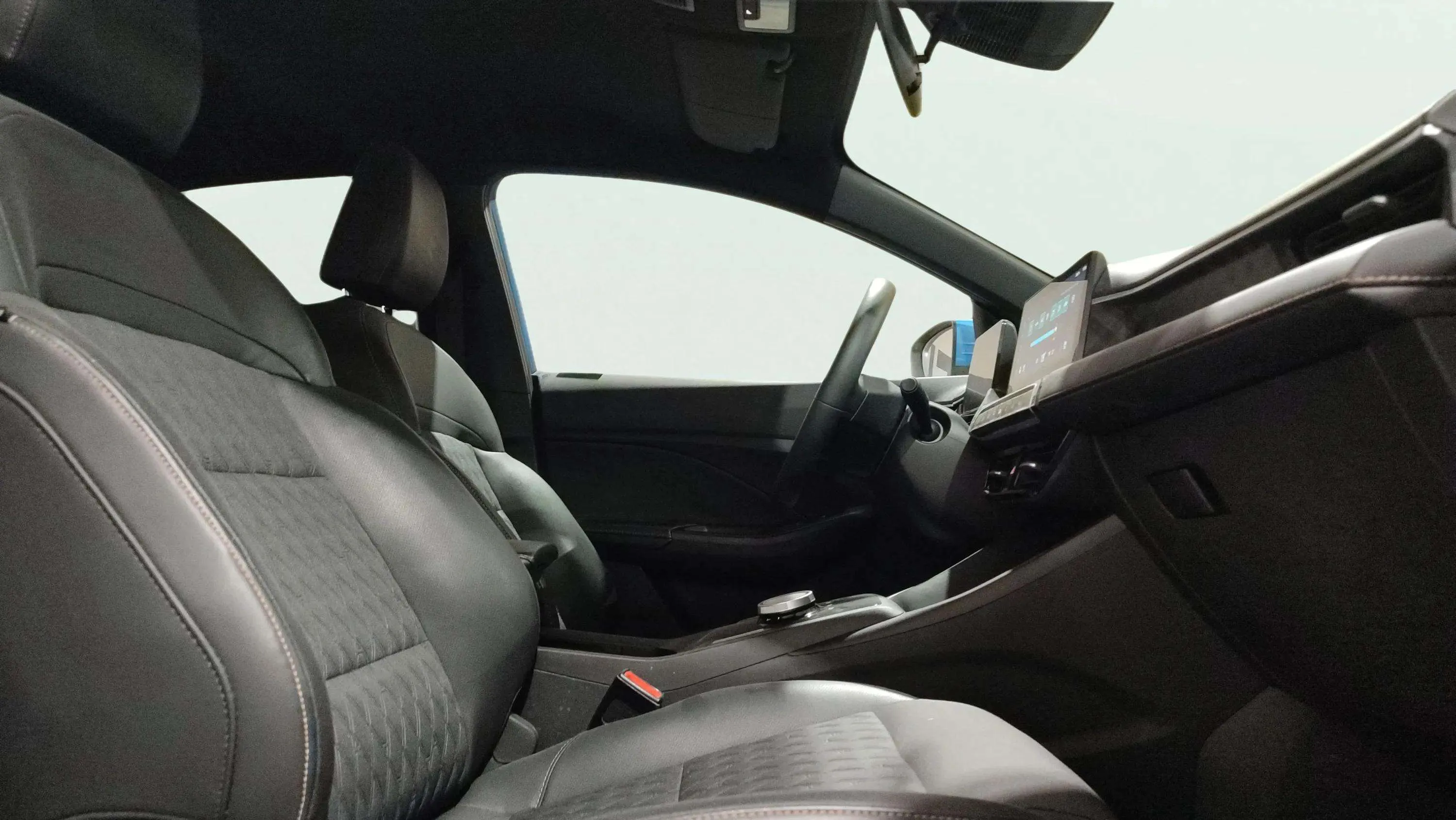 MG MG3 Hybrid+ Luxury MY24 - foto 23