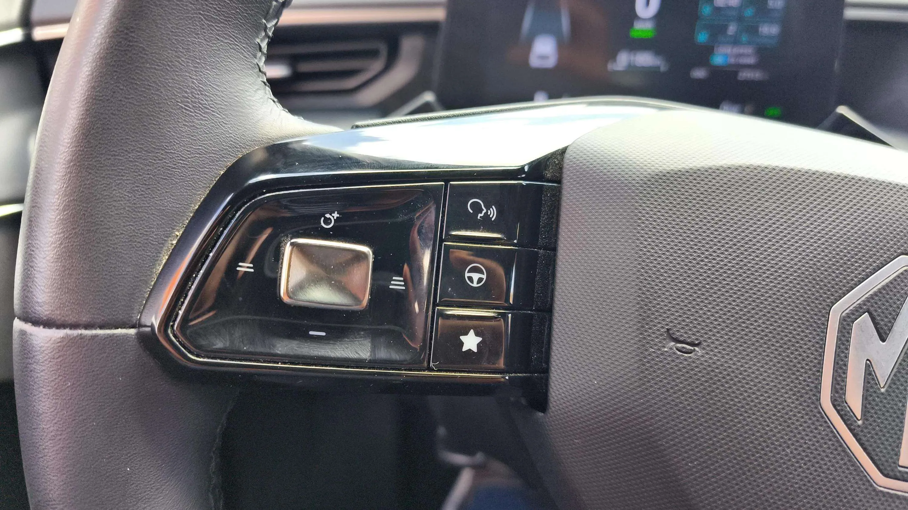 MG MG3 Hybrid+ Luxury - foto 20