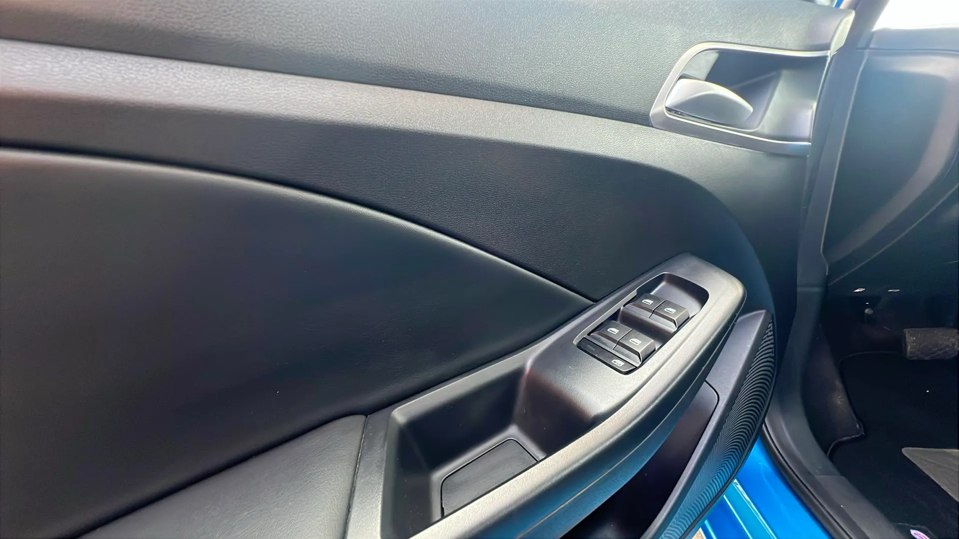 MG MG3 Hybrid+ Luxury - foto 17