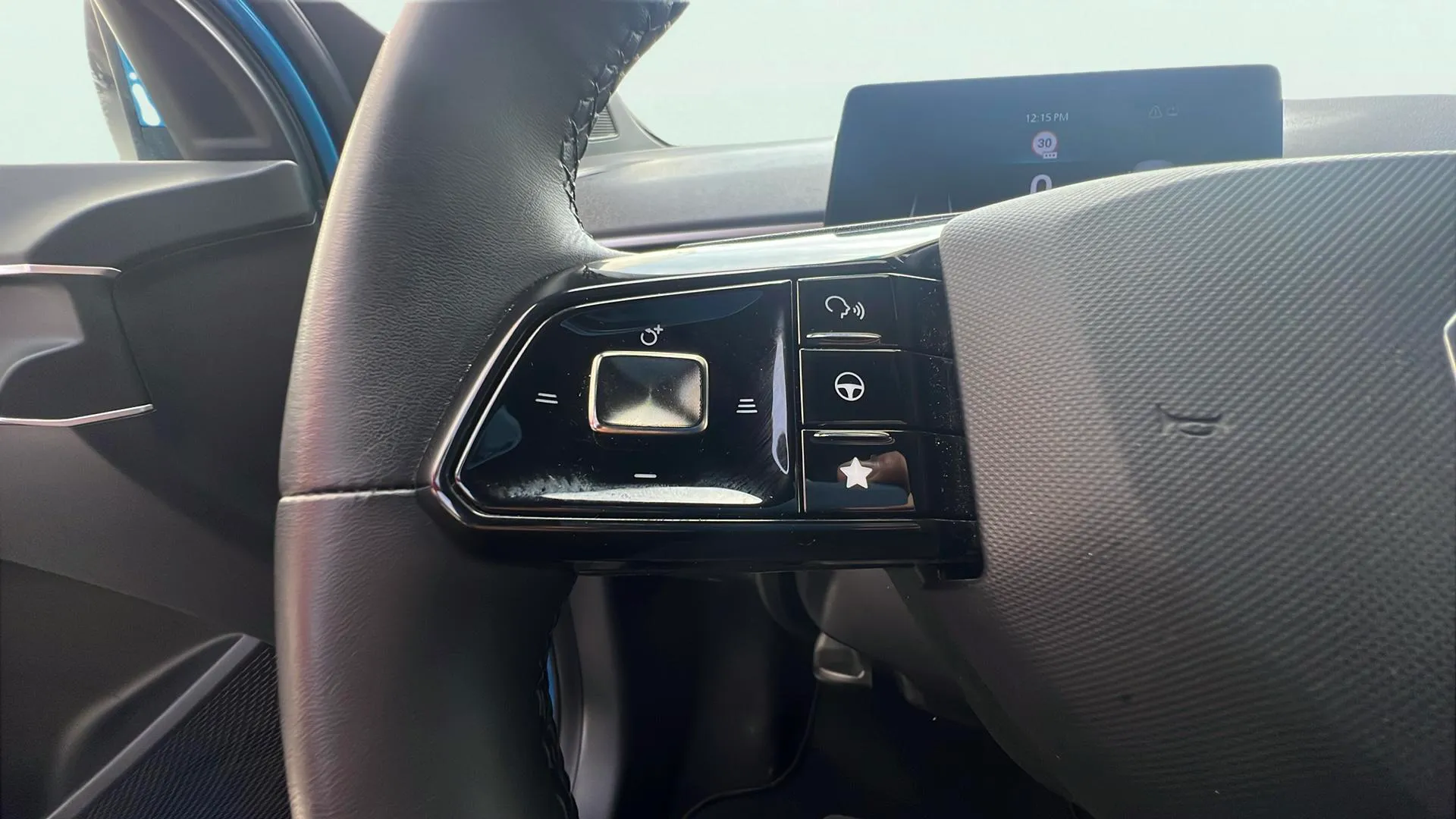 MG MG3 Hybrid+ Luxury - foto 18