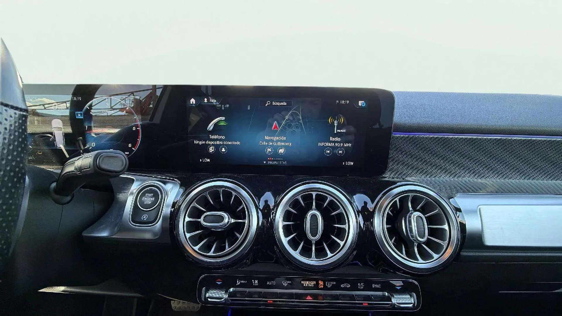 Mercedes-Benz GLB 2.0 GLB 220 D 4MATIC DCT - foto 14