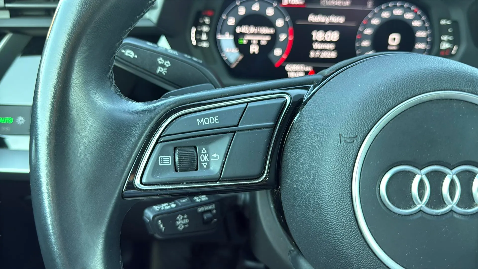 Audi A3 Sportback Black line 30 TFSI S tron - foto 11