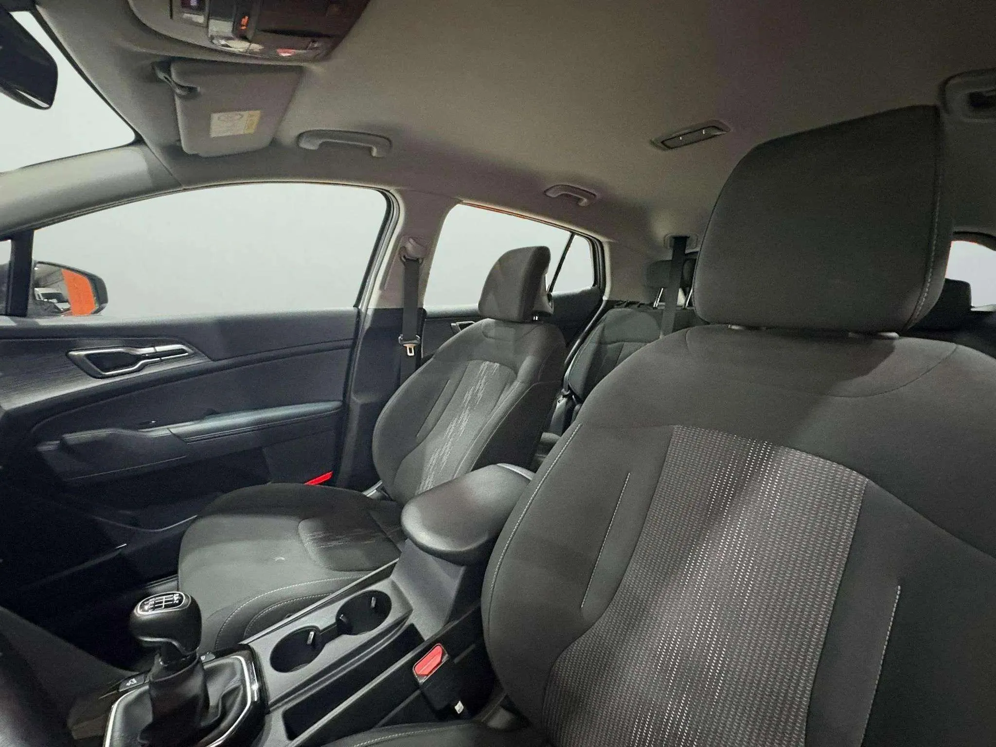Kia Sportage 1.6 CRDi MHEV Drive 4x2 - foto 19