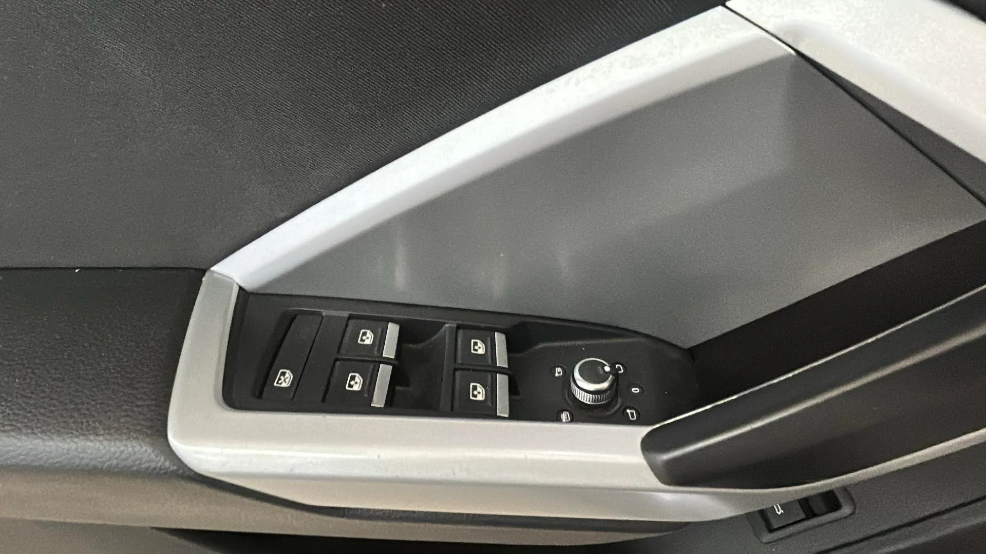 Audi Q3 35 TDI S tronic - foto 18