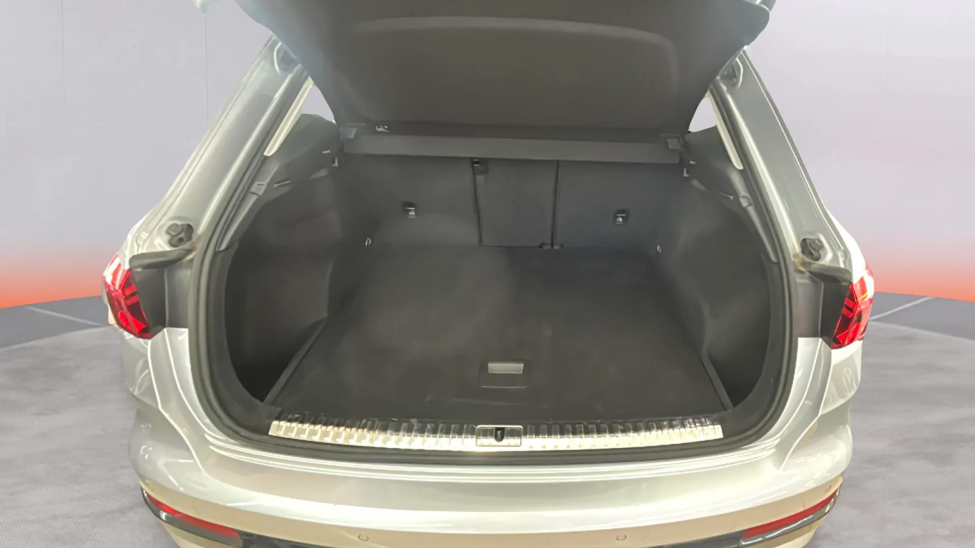 Audi Q3 35 TDI S tronic - foto 12