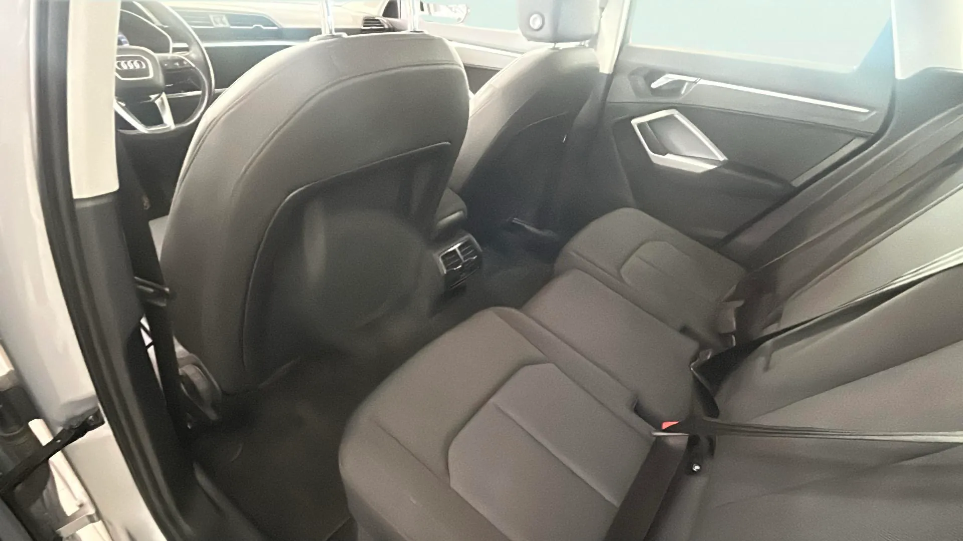 Audi Q3 35 TDI S tronic - foto 10