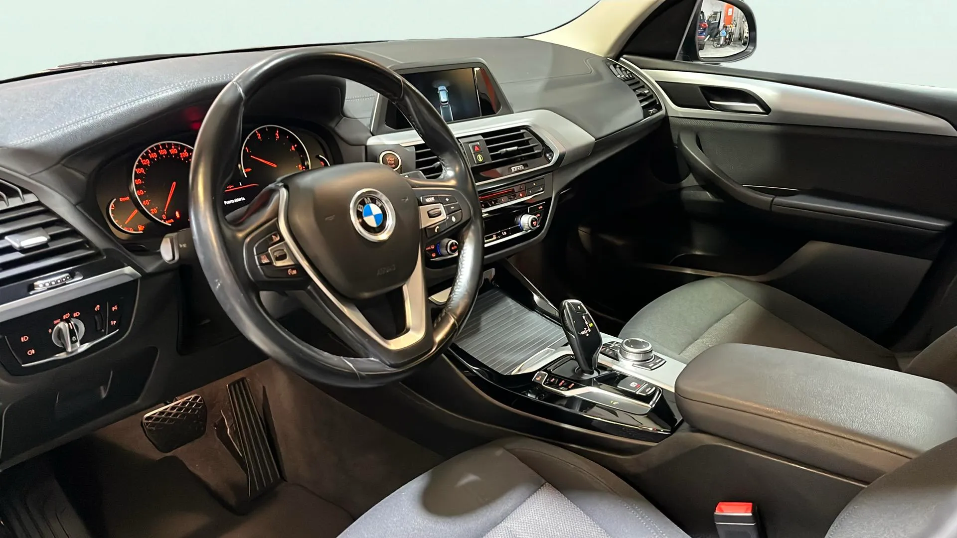 BMW X3 sDrive18d - foto 9