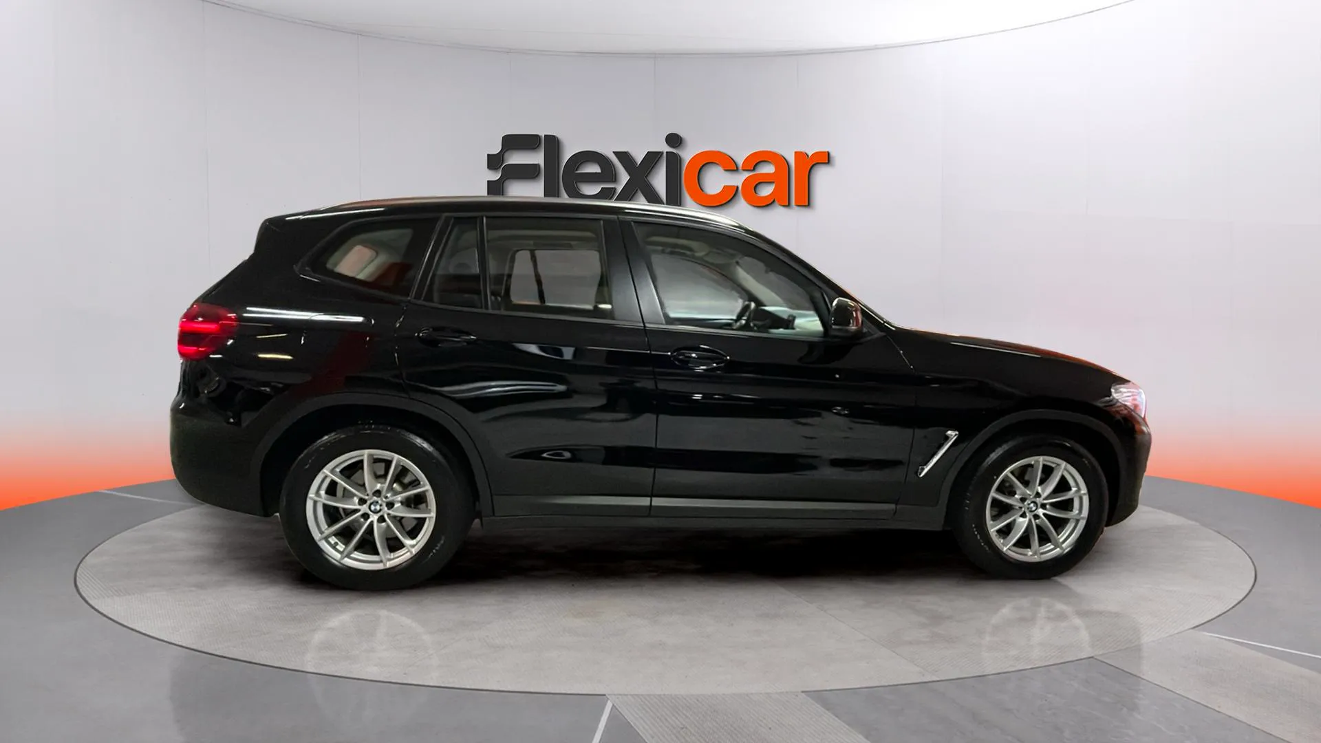 BMW X3 sDrive18d - foto 8
