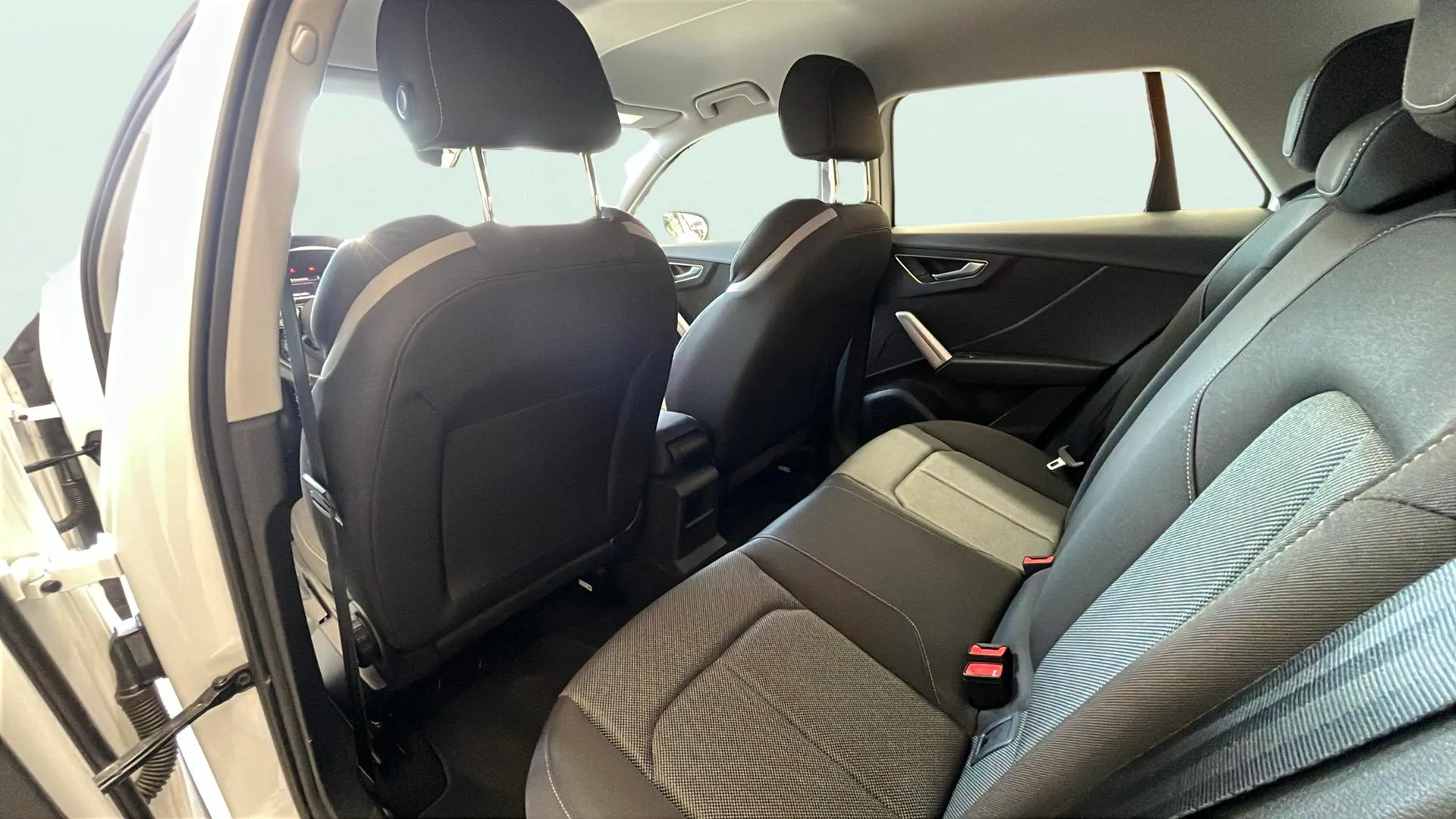 Audi Q2 S line 35 TDI S tronic - foto 19