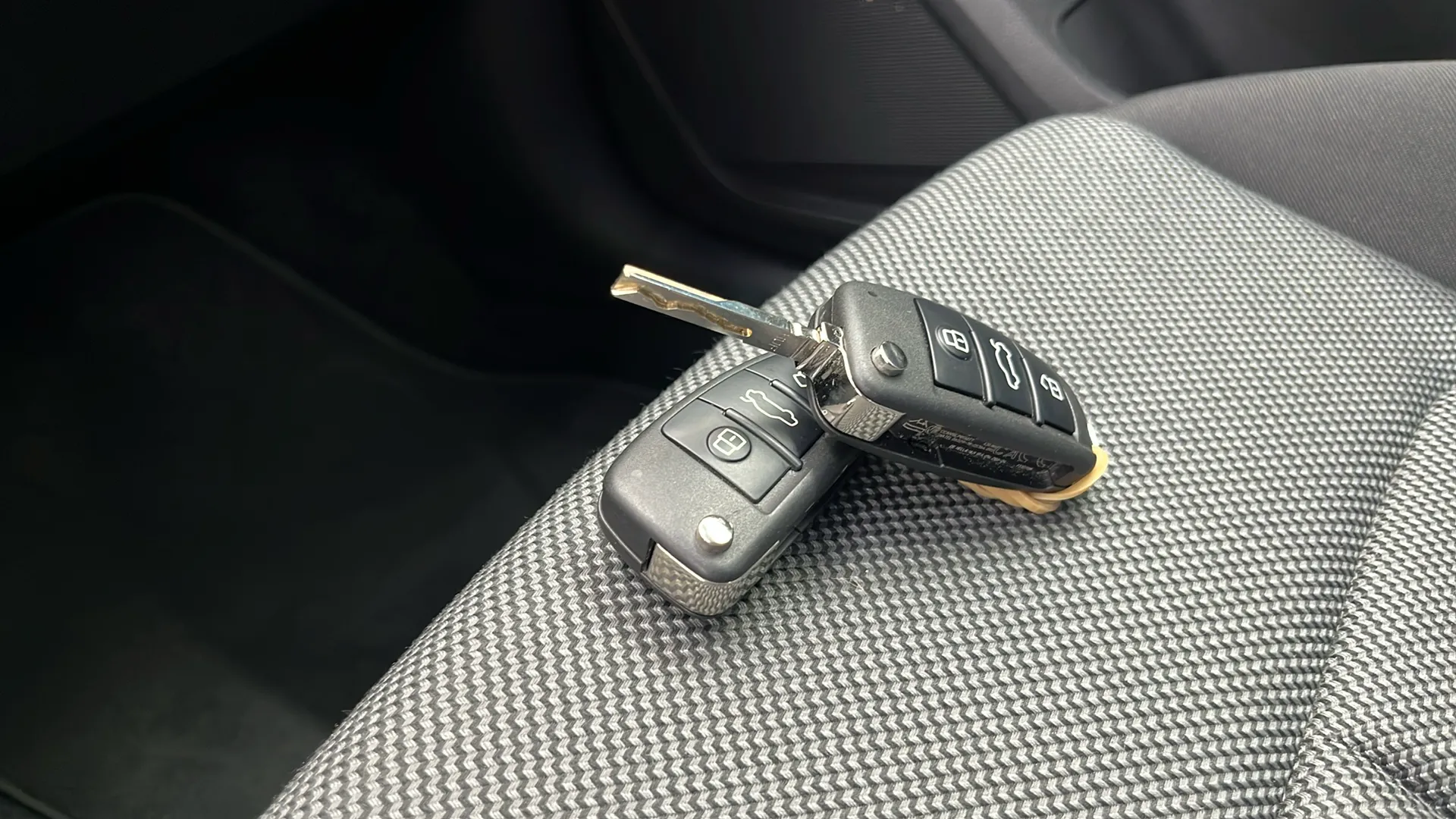 Audi Q2 S line 35 TDI S tronic - foto 16