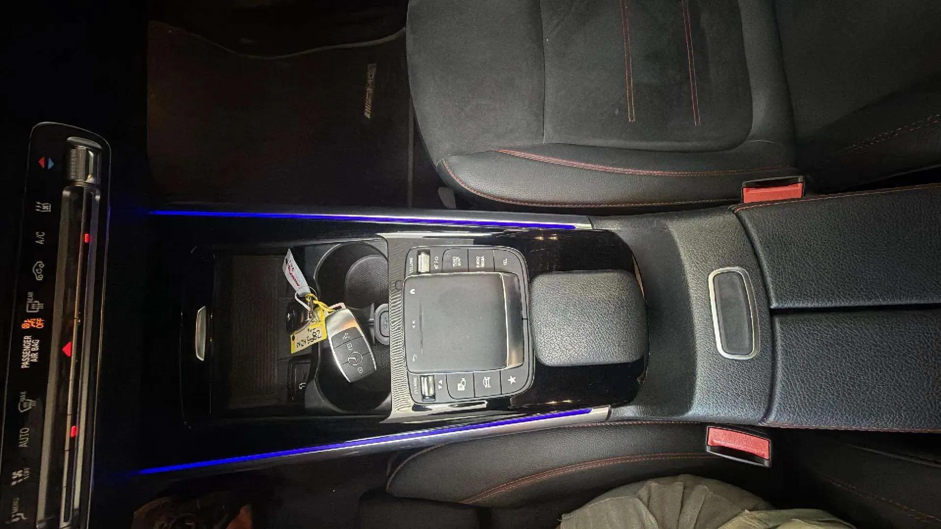 Mercedes-Benz EQA 250 - foto 27